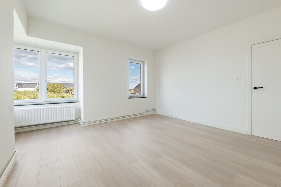 GERENOVEERDE GEZINSWONING MET 3 SLKS IN SINT-TRUIDEN foto 22
