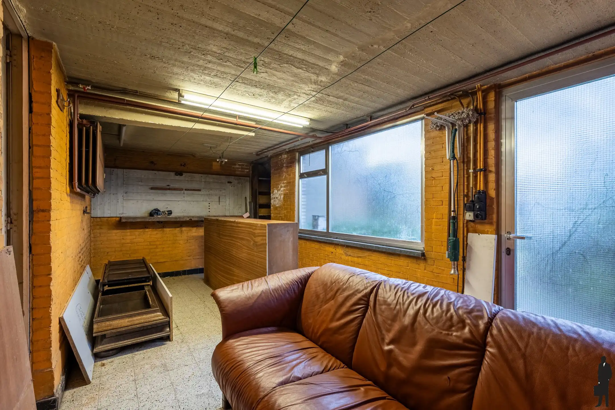 Renovatieproject met veel potentieel: ruime HOB met 3/4 slpk foto 7