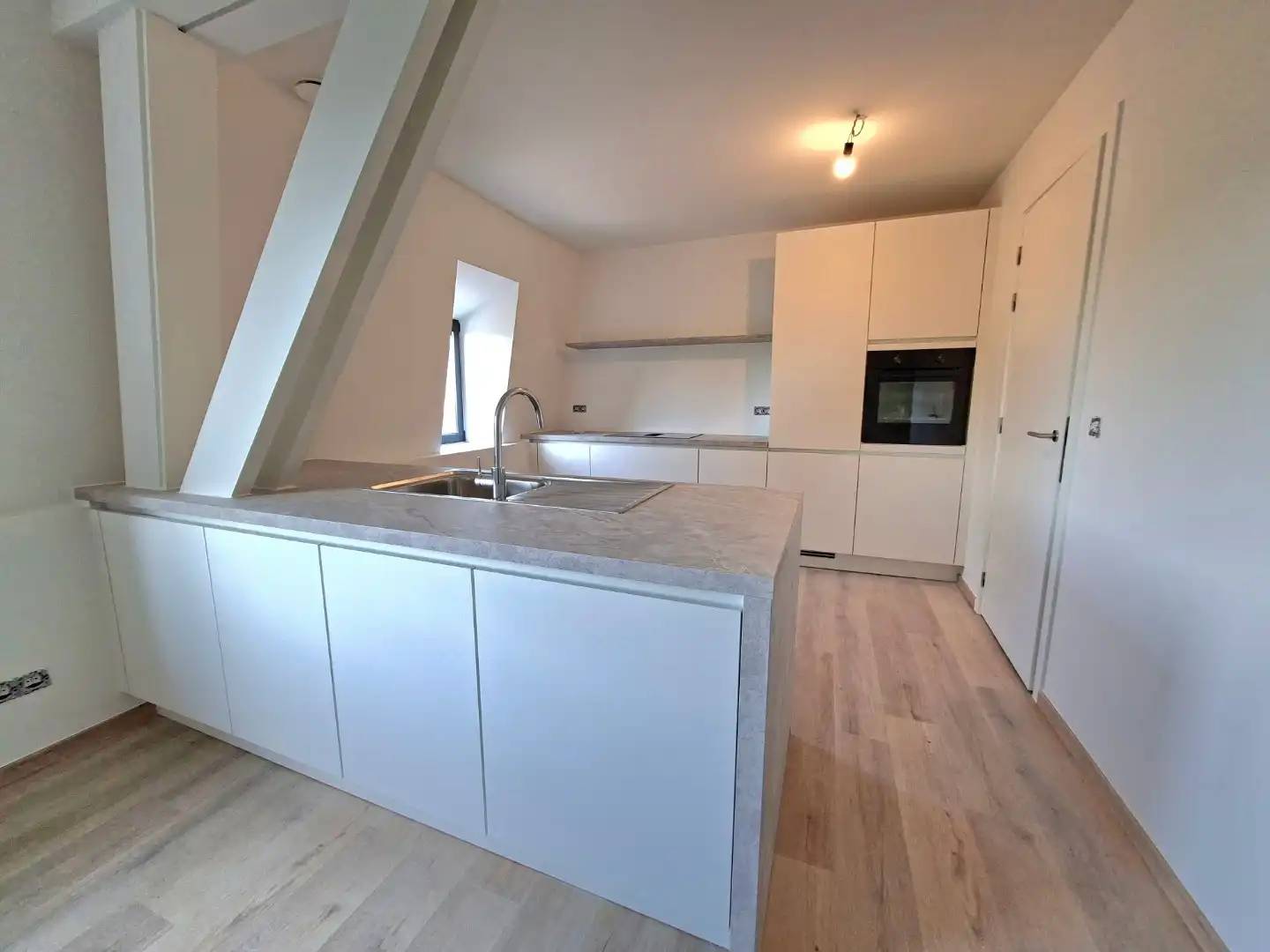 prachtig gerenoveerd duplex appartement  foto 2