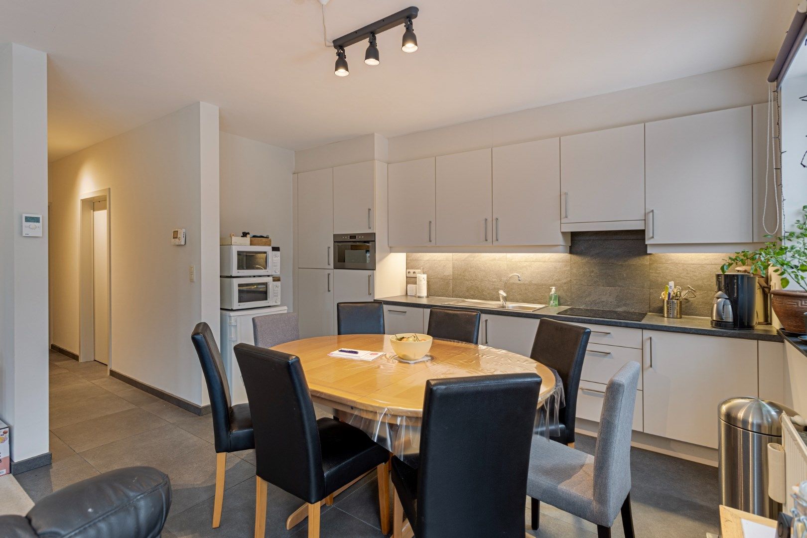 Investeringsvastgoed: 2 recente appartementen met 2 & 4 slpks nabij het centrum van Mol ! foto 26