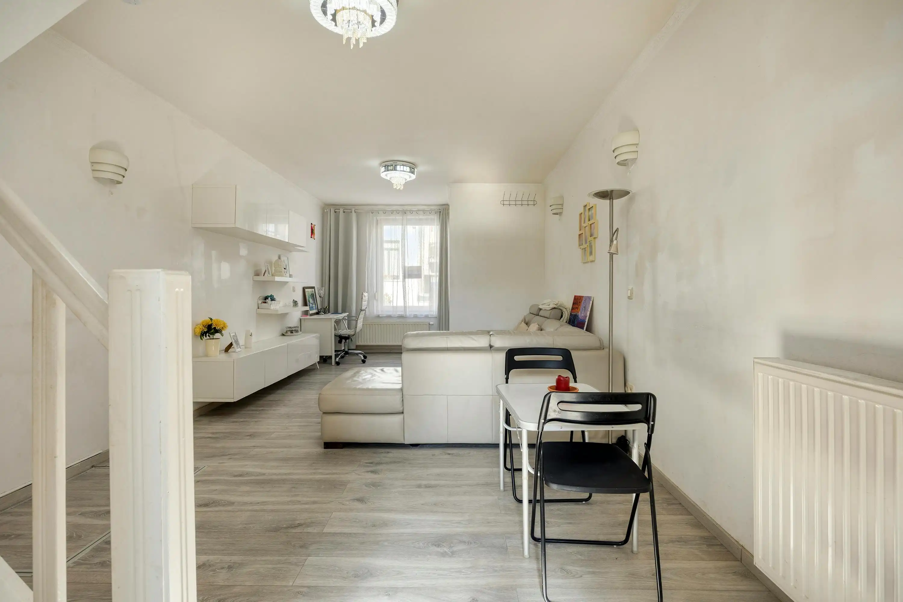 Charmante tweegevelwoning te koop in hartje Strombeek-Bever foto 6