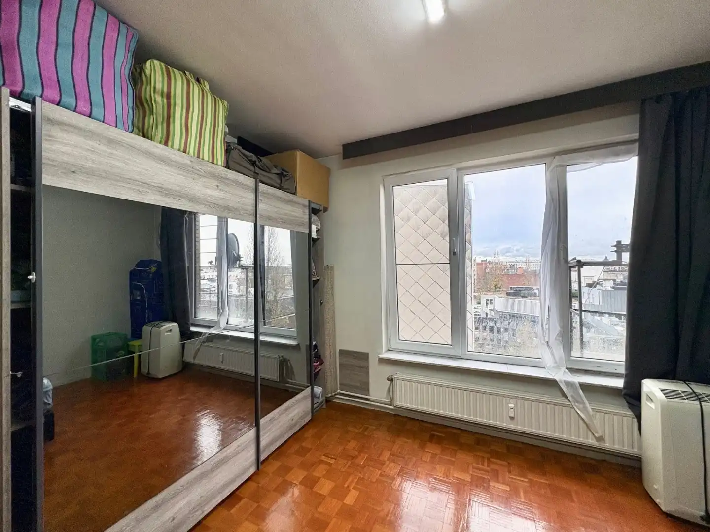 Te renoveren ruim 2-slpk appartement met staanplaats en kelder foto 13