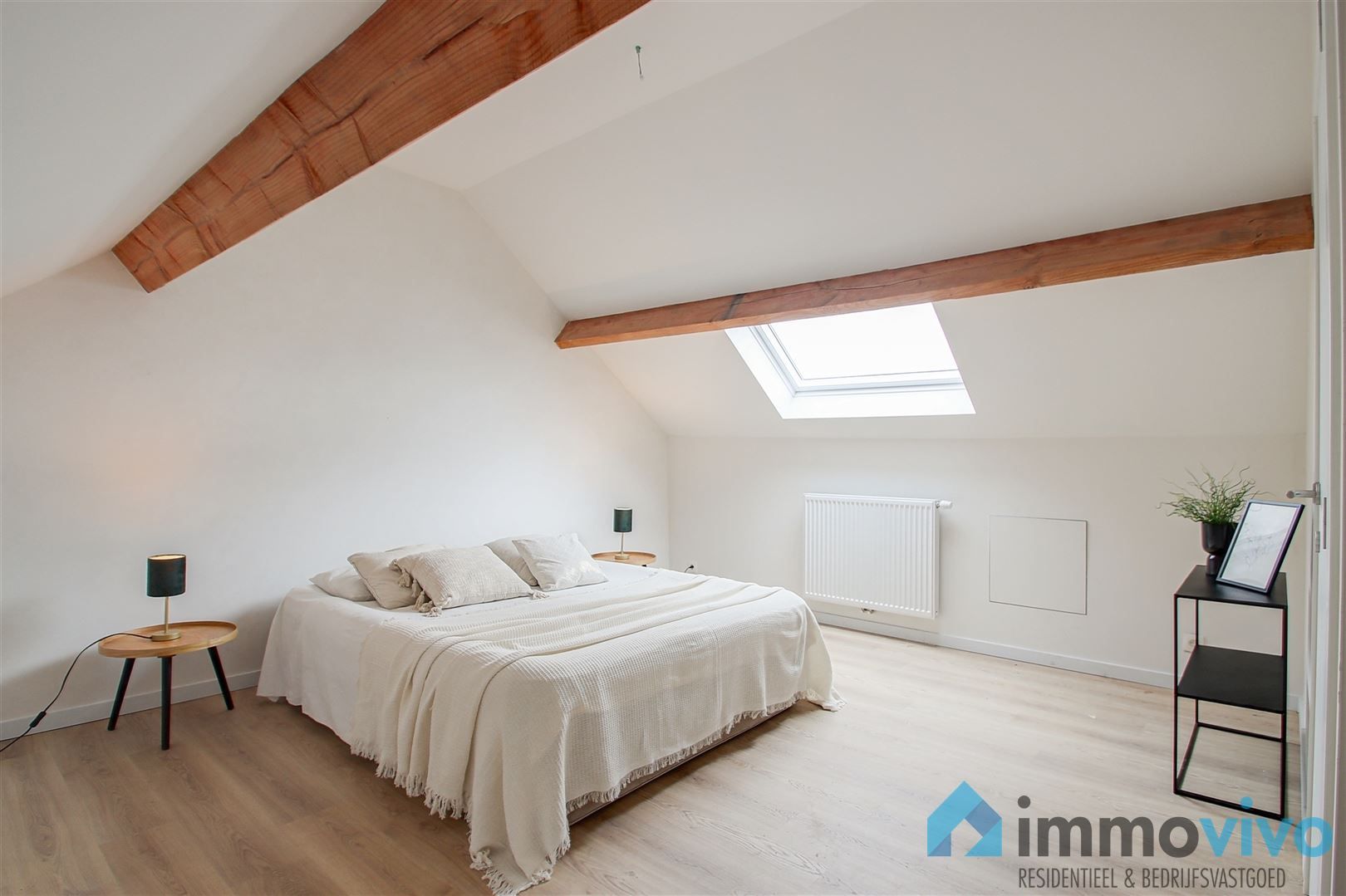 Instapklare, volledig gerenoveerde woning met zonnepanelen in Niel. foto 17