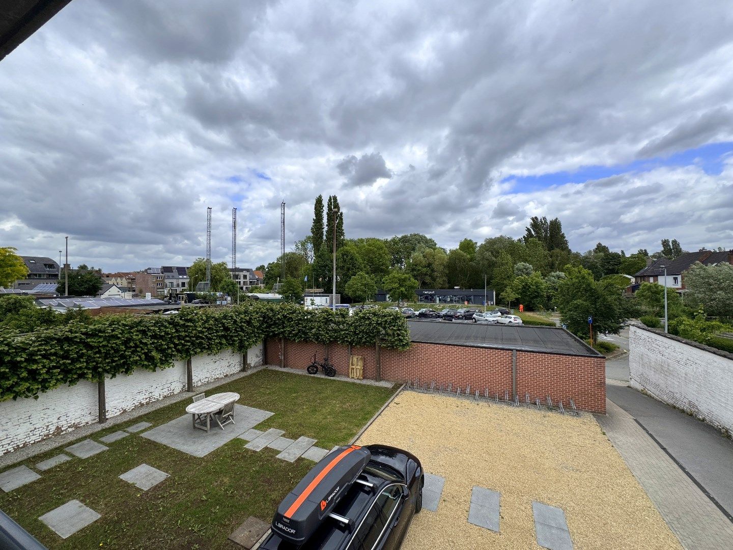 Instapklaar 1-slaapkamerappartement met prachtig terras in het hart van Bissegem foto 13