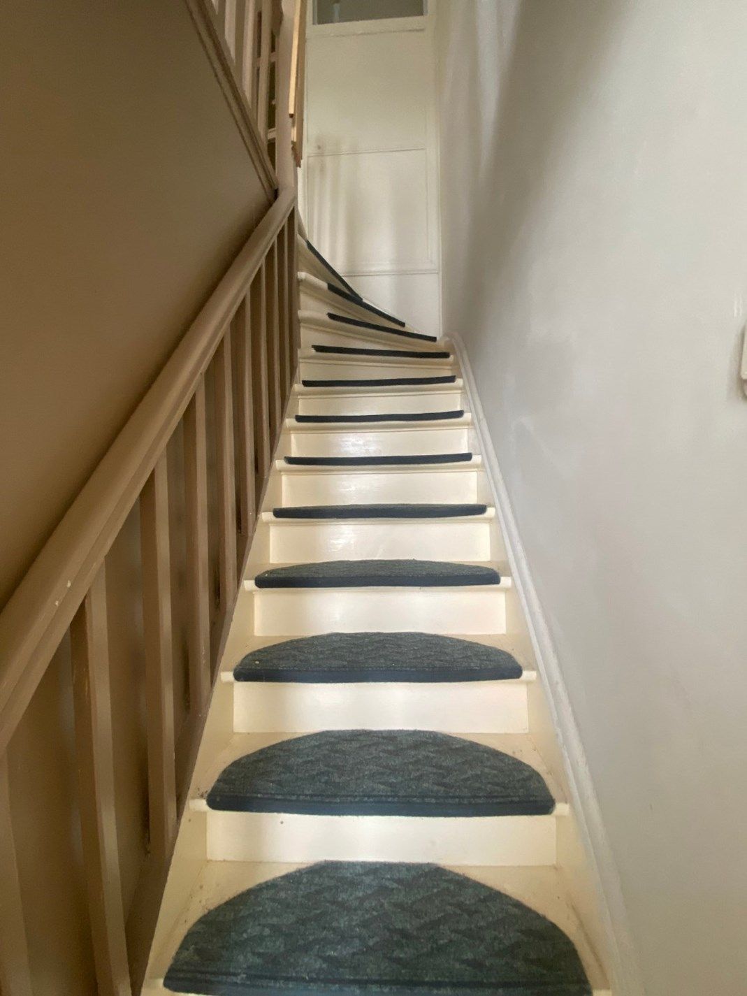 Appartement met 1 ruime slaapkamer en mogelijkheid tot aankoop garage in gebouw foto 7