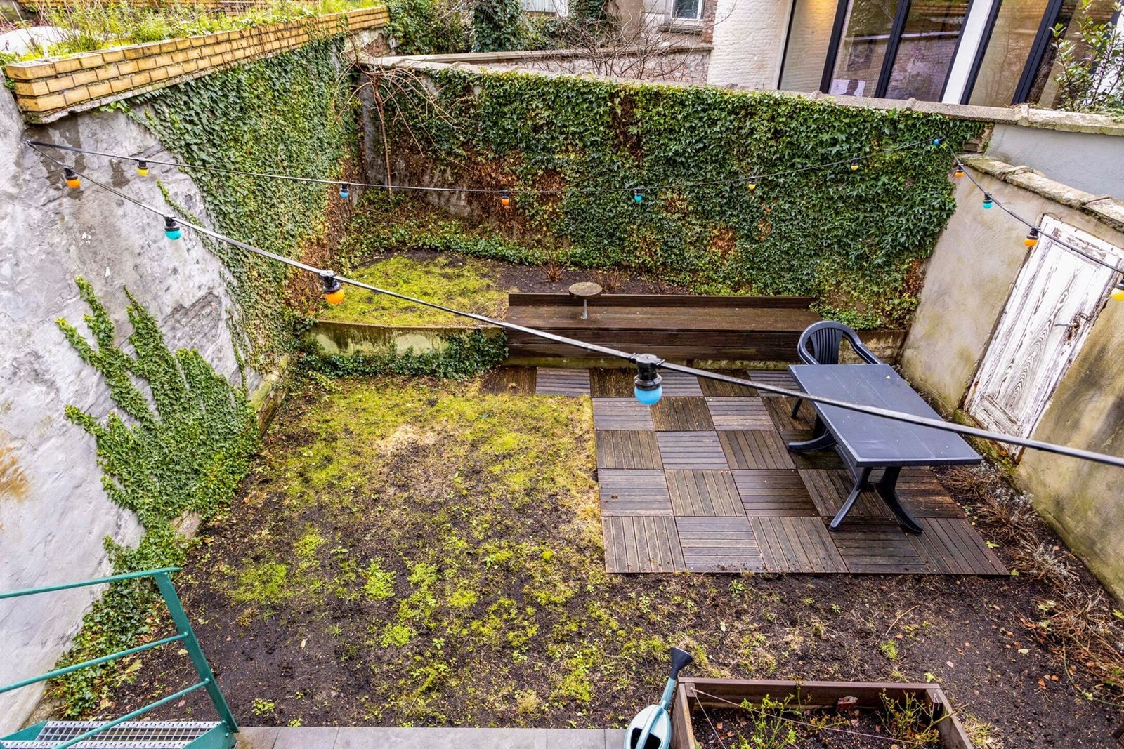 Gelijkvloers gemeubeld 1 slaapkamer appartement met tuin op A-locatie foto 21