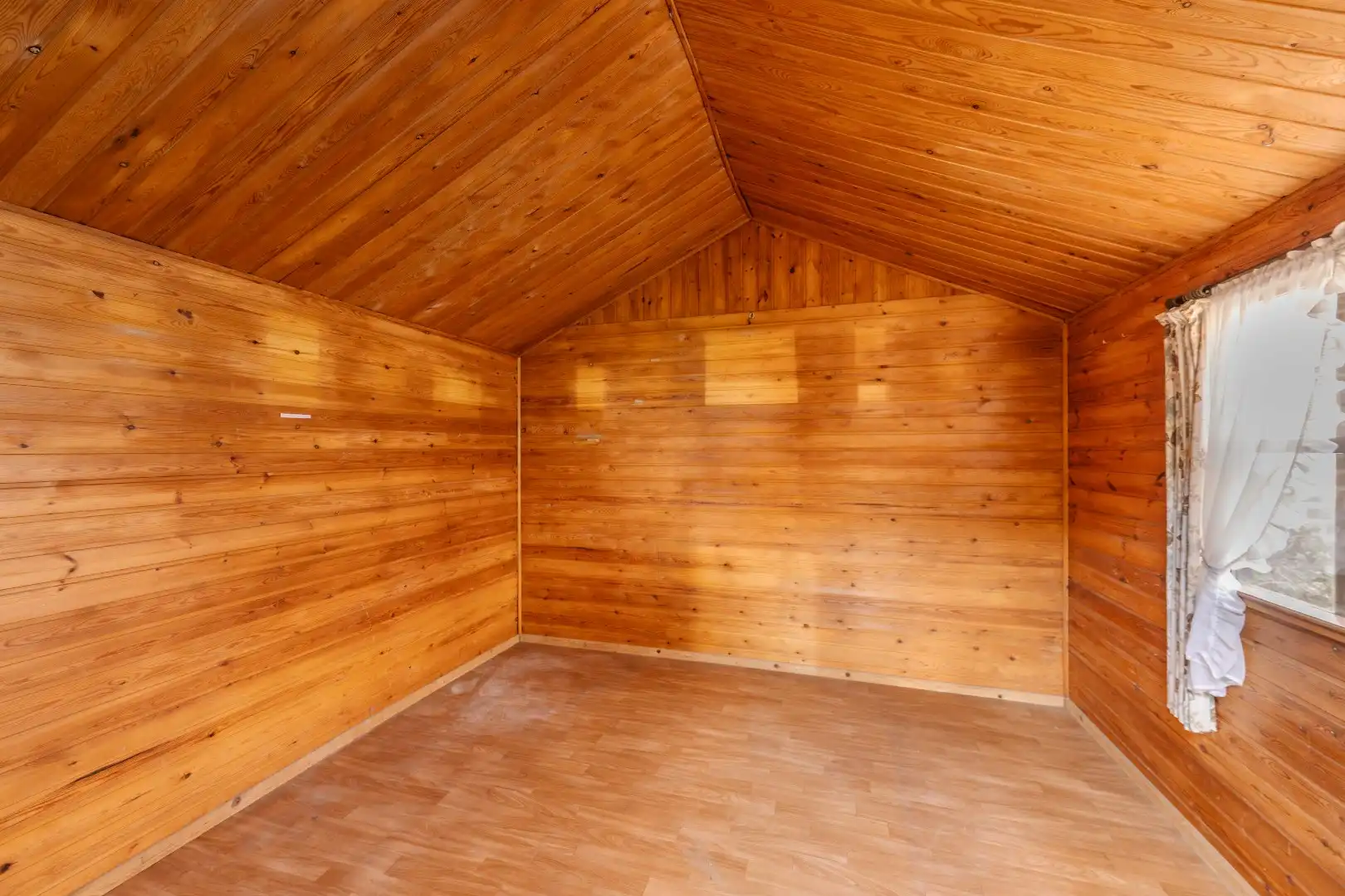 TE RENOVEREN WONING MET TUIN, GARAGE EN BIJGEBOUW IN AARSELE foto 16