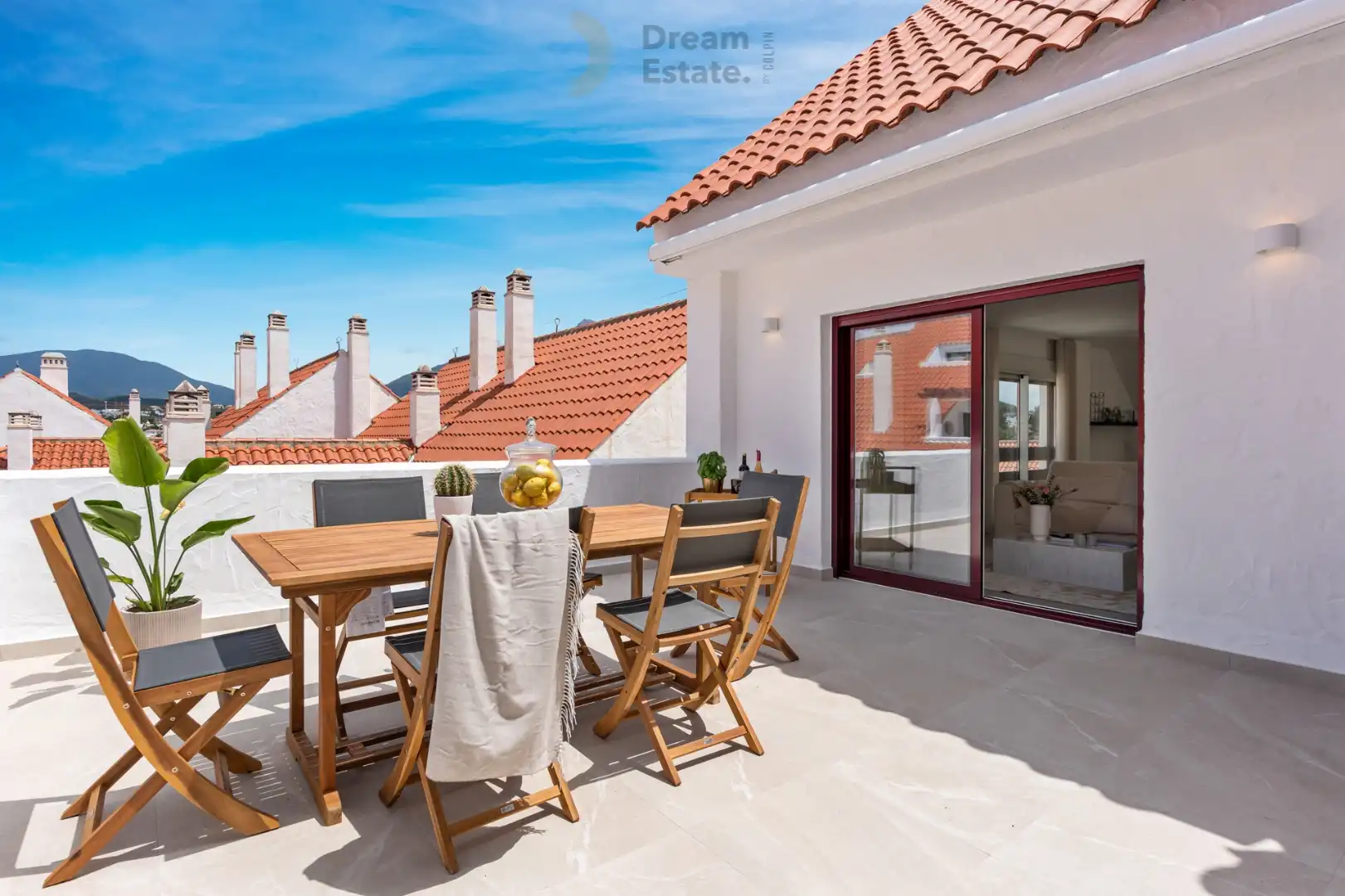 Duplex penthouse te Nueva Andalucia, Marbella. foto {{pictureIndex}}