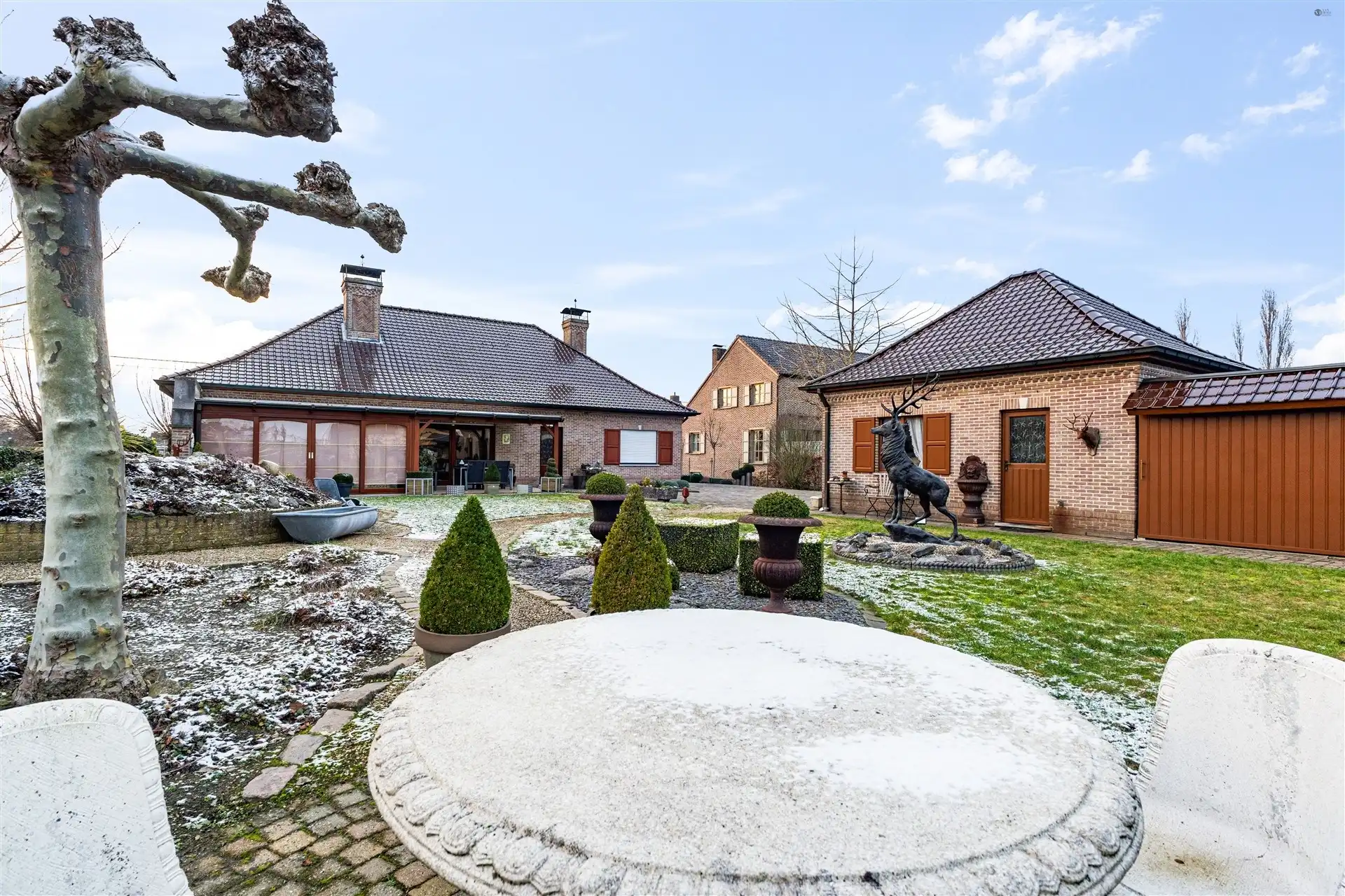 Gelijkvloers, verzorgde en solide woning  foto 2