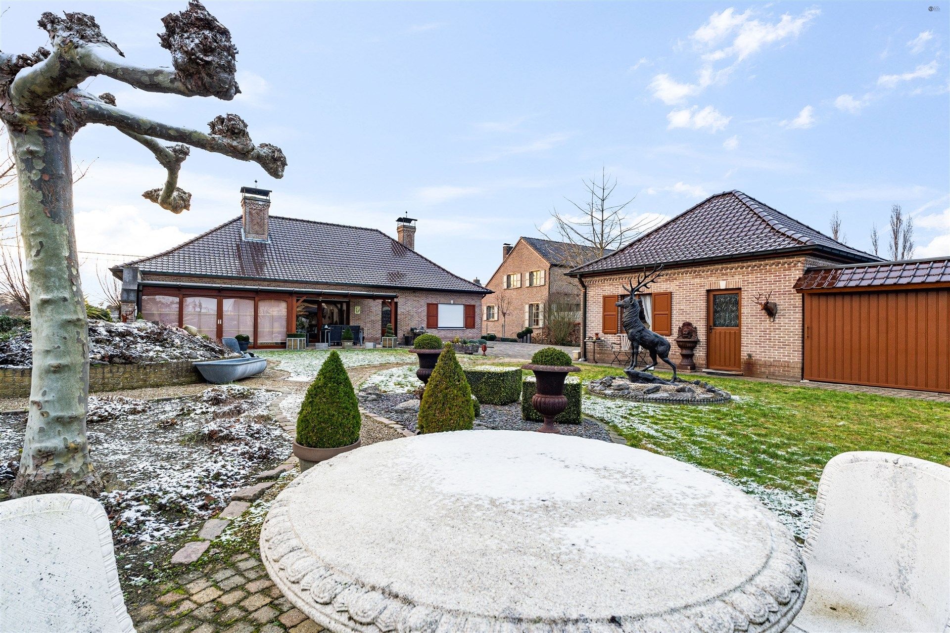 Gelijkvloers, verzorgde en solide woning  foto 2