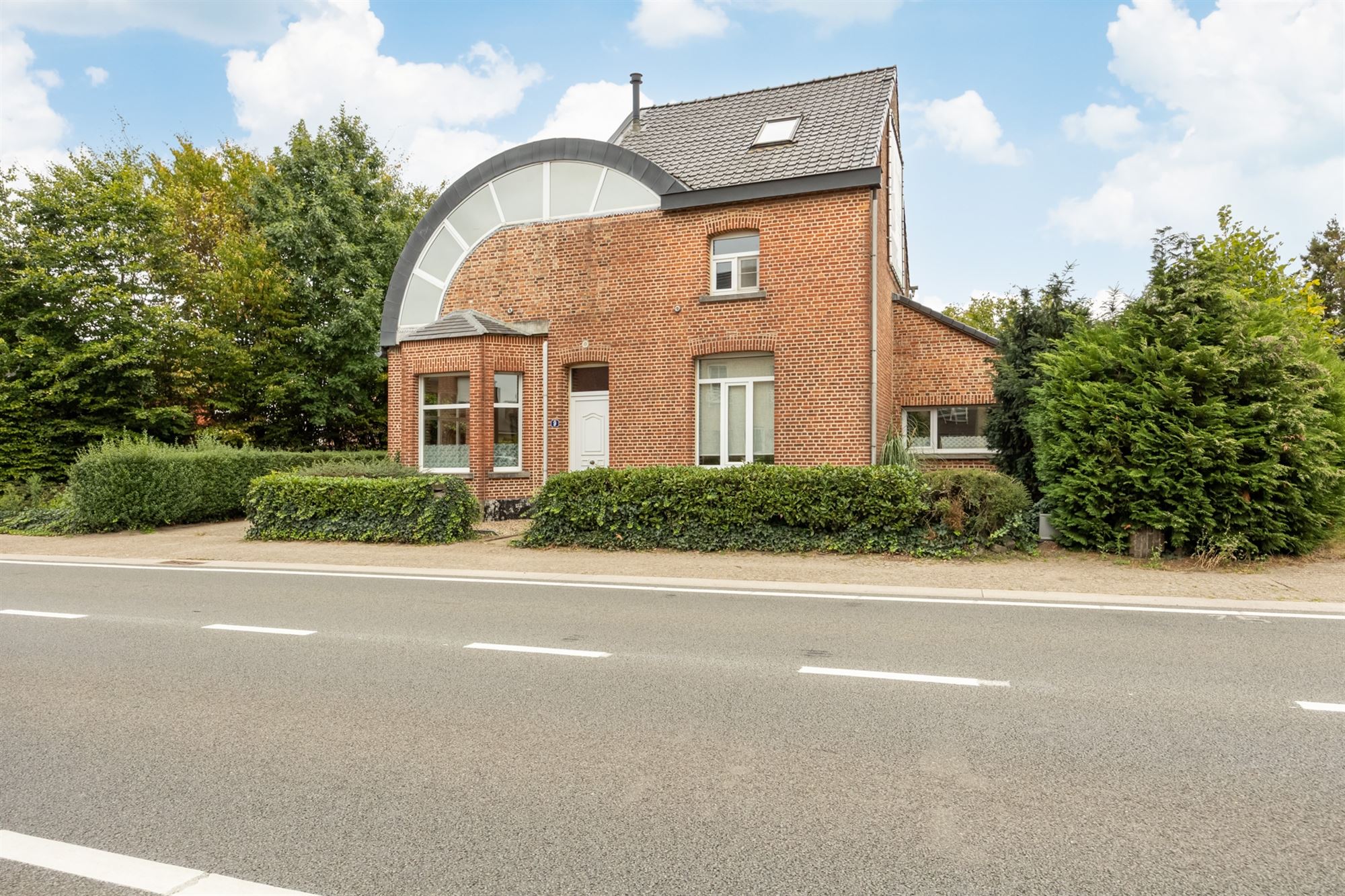 Lichtrijk op te frissen woning op 11a60ca foto 39