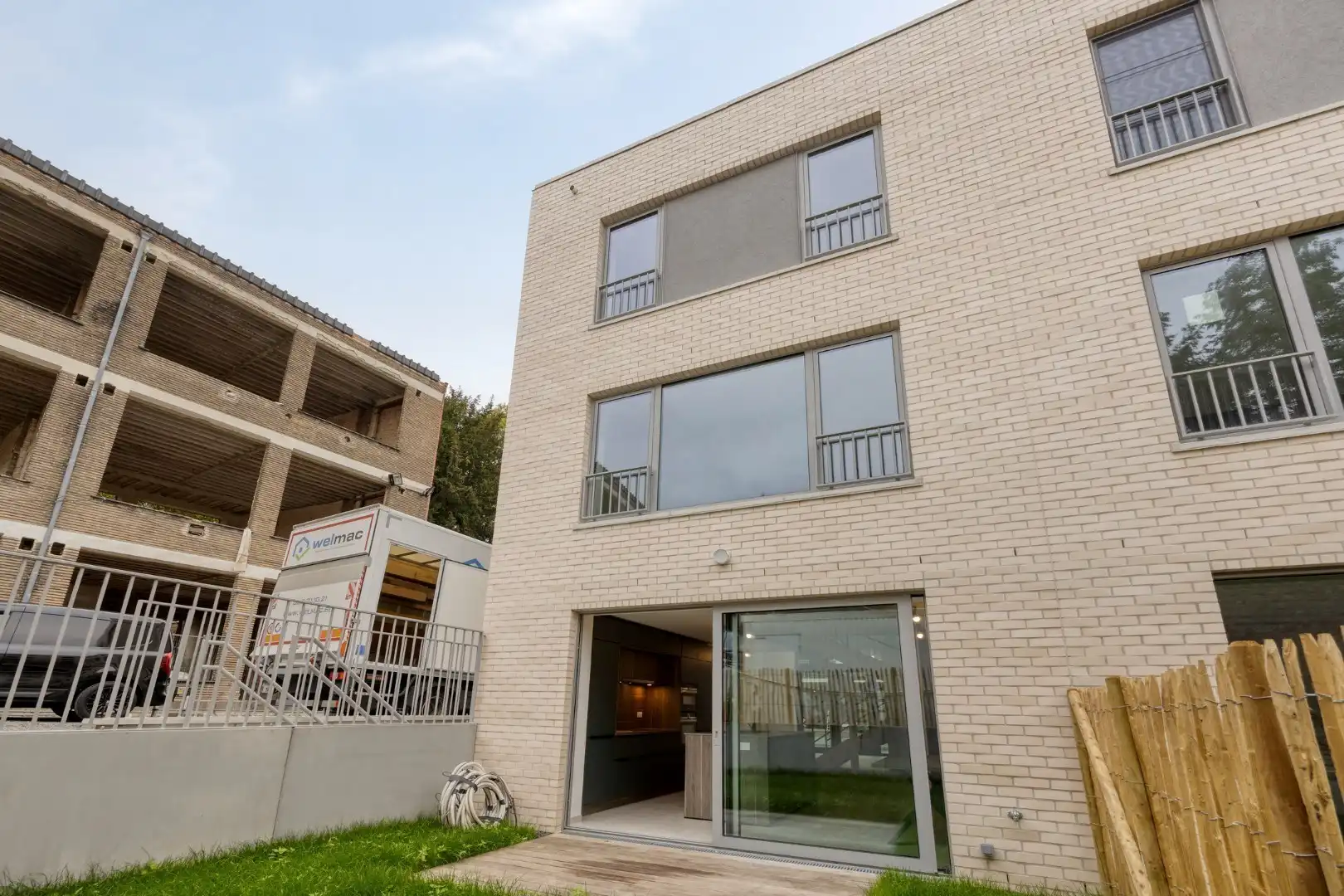 Nieuwbouwwoning met 3 slaapkamers, 3 badkamers, tuin, terras en autostaanplaats in Tienen – EPC 27 kWh/m² - bewoonbare opp. 172 m² foto 40