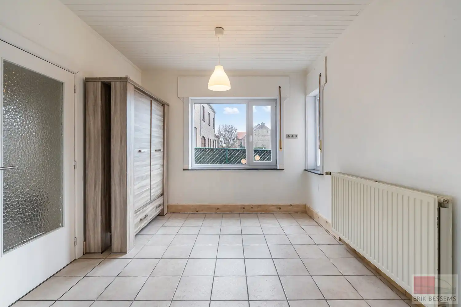 Charmante op te frissen woning met veel potentieel, met een woonoppervlakte van 169 m² foto 9