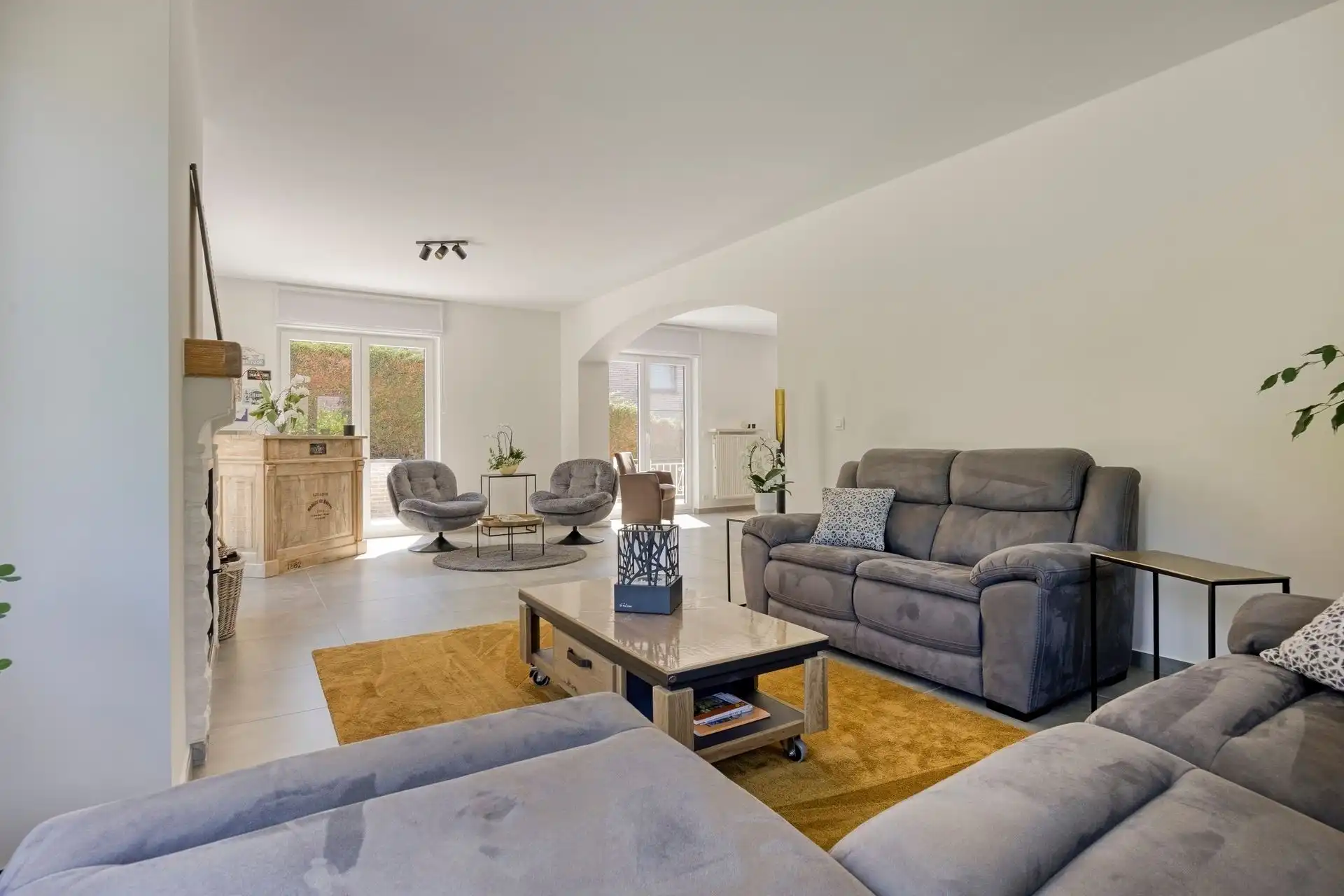 Volledig gerenoveerde villa in Ten Trappen wijk foto 5