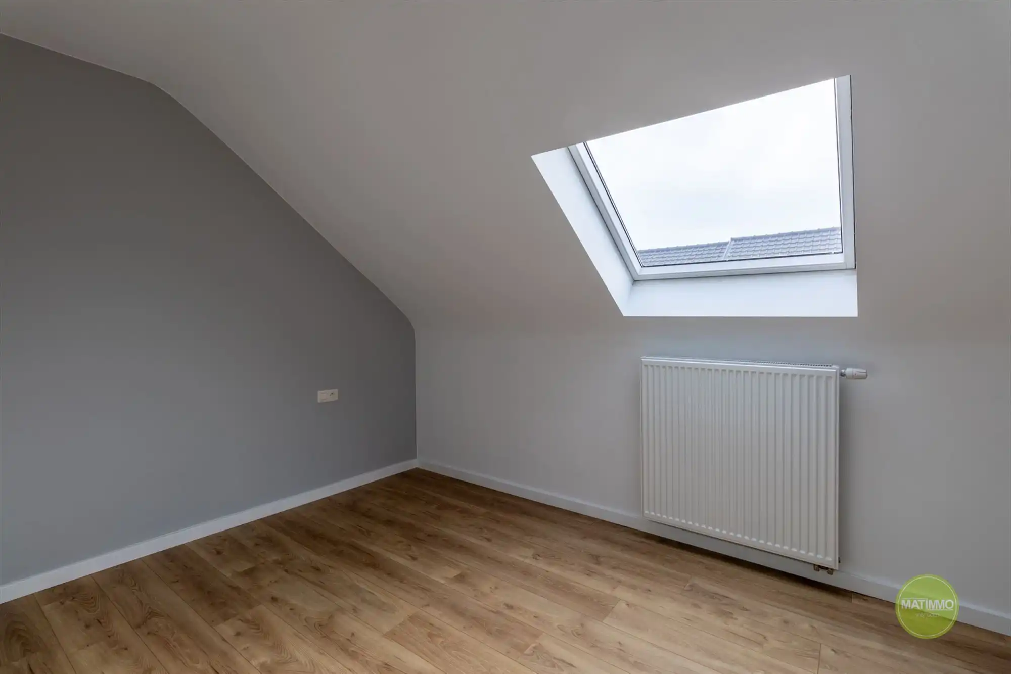 Modern gerenoveerd duplex appartement met terras in Meerhout foto 9