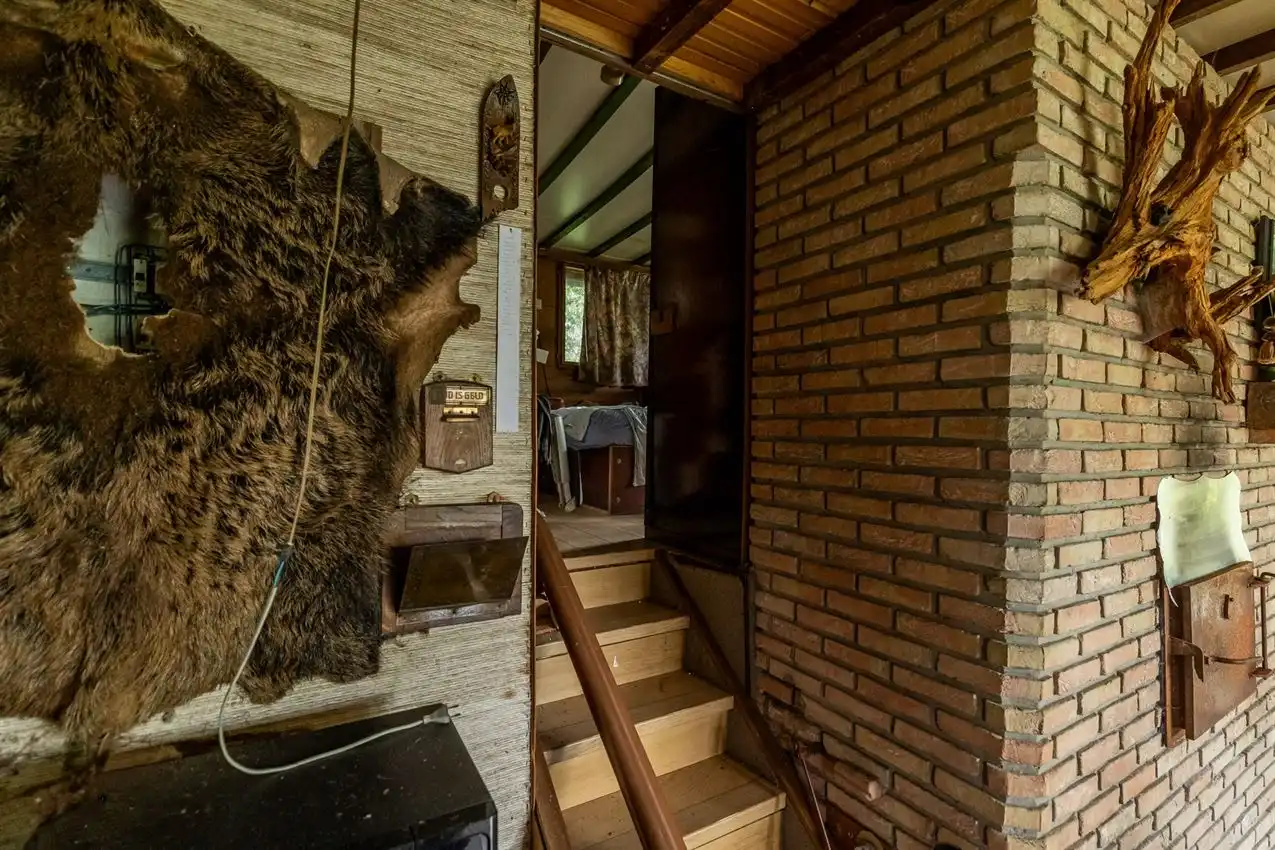 te renoveren of af te breken chalet, permanent wonen mogelijk foto 7