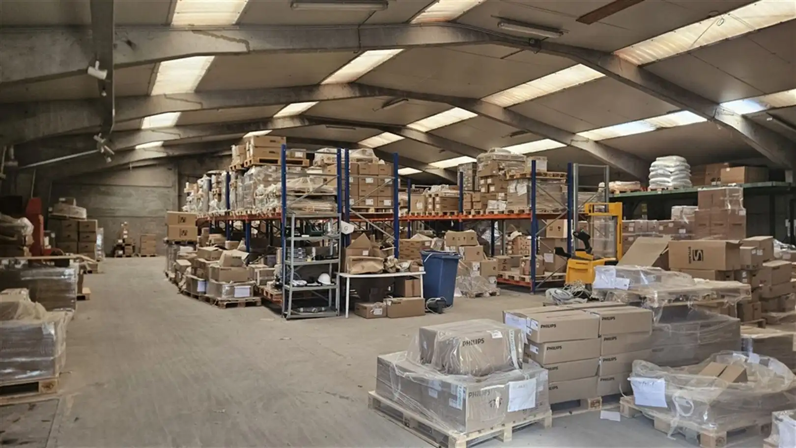 Semi-industrieel met verhard terrein optioneel woning foto 6