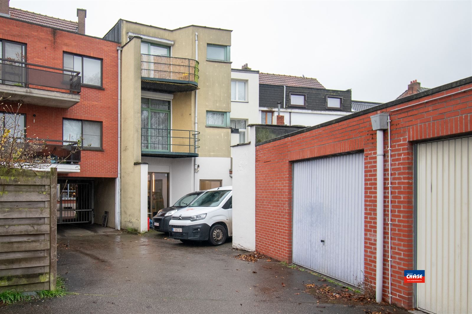 Appartement met één slaapkamer, terras en garagebox foto 12