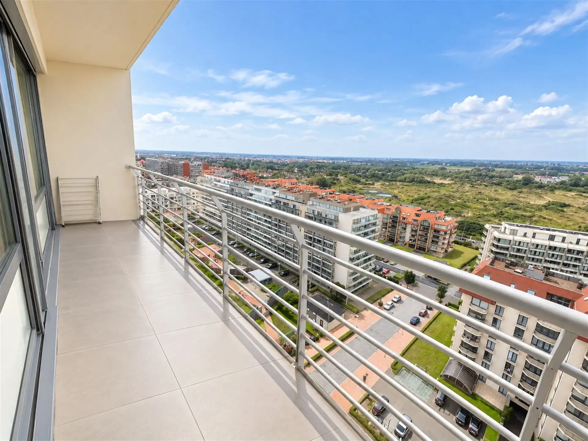 Uniek penthouse met 3 slaapkamers en zeezicht foto 10