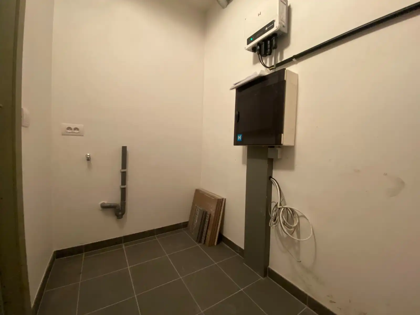 Appartement nabij het centrum van Waregem! foto 5