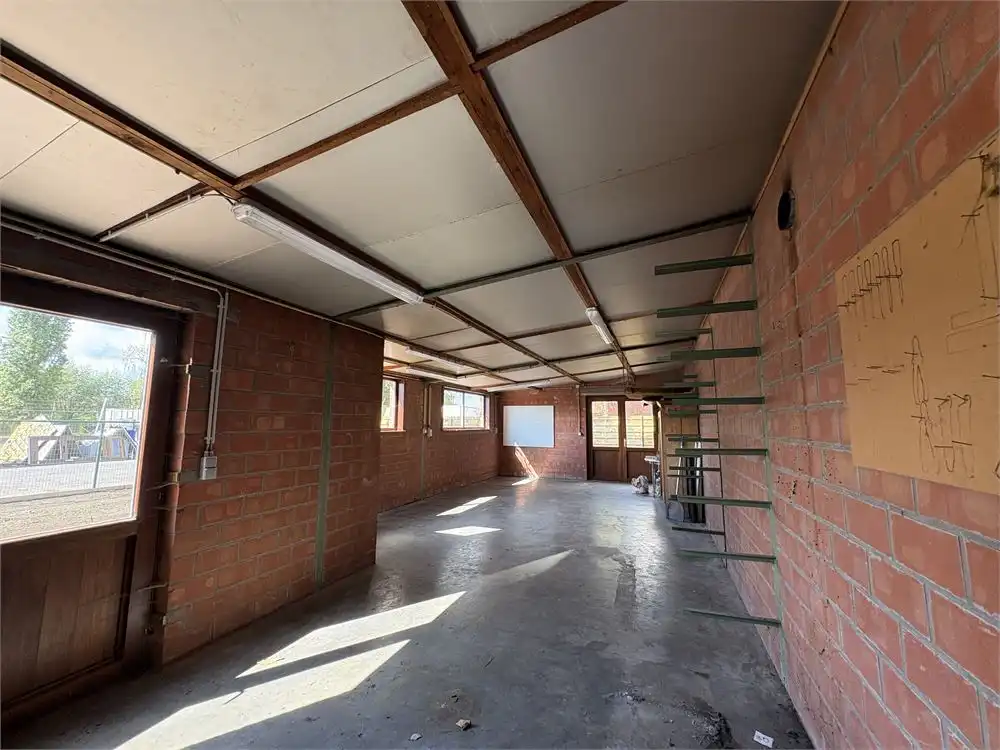 Lichtrijke gezinswoning met 4 slaapkamers + garage foto 19