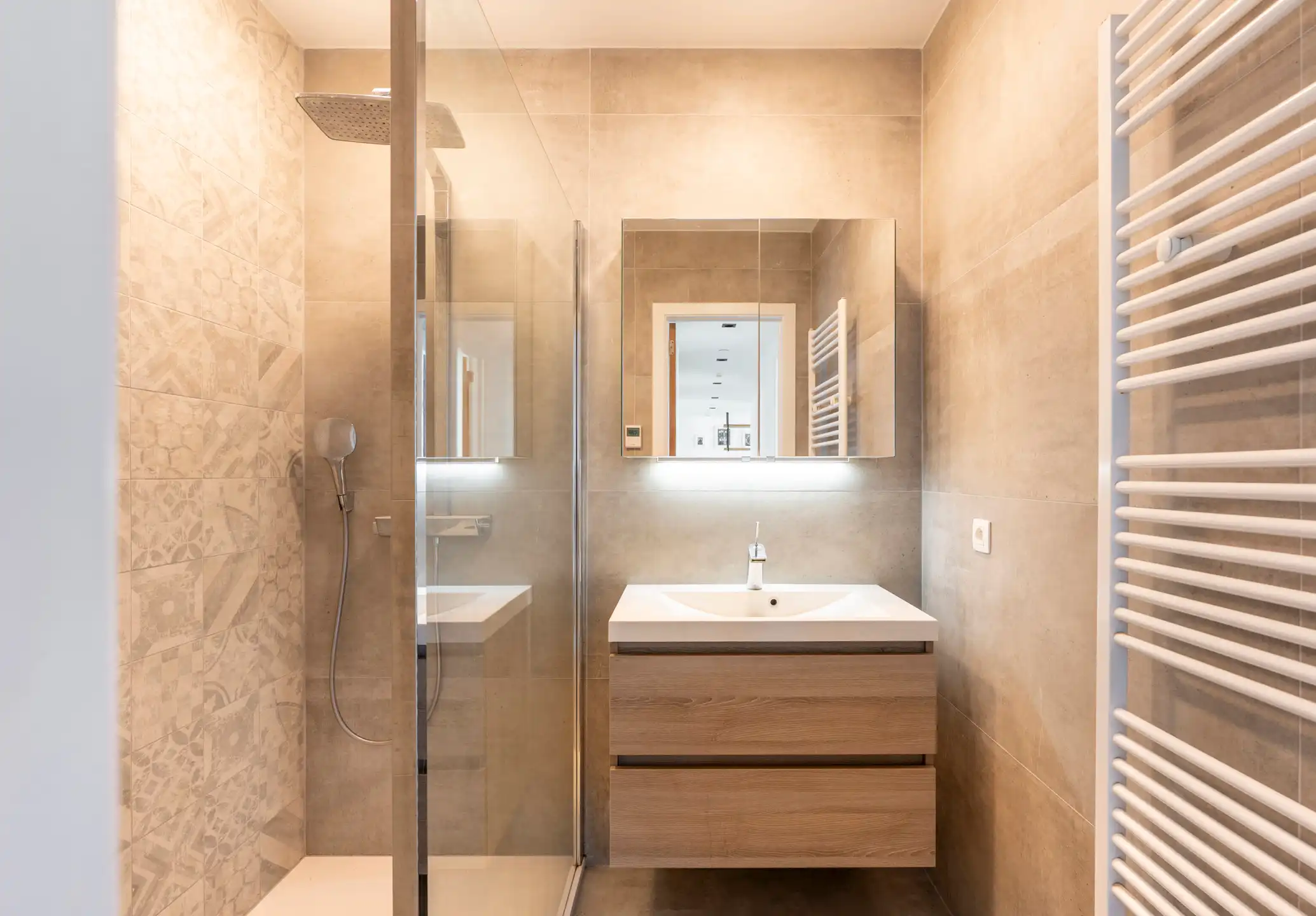 ANTWERPEN - Prachtig 2- slk appartement met panoramisch zicht foto 10