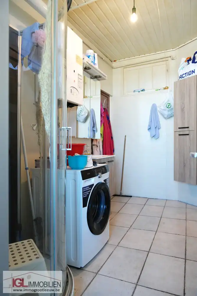 Opbrengsteigendom  met 4 appartementen te koop foto 28