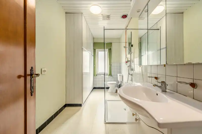 Woning met loods op 13.656m² foto 9