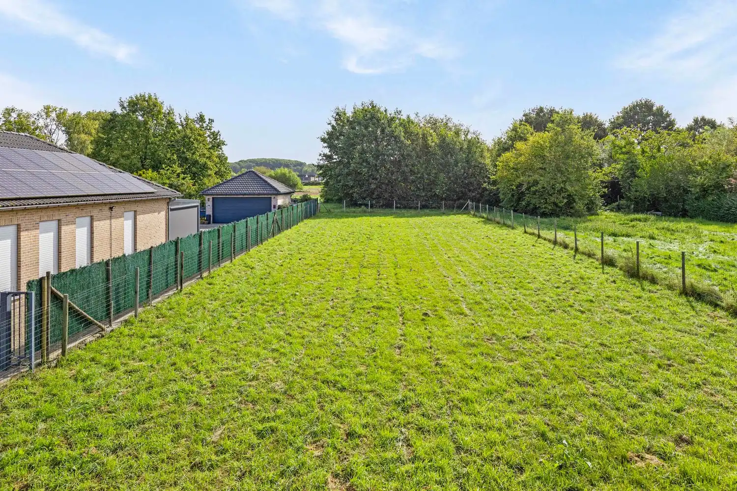 Oost georiënteerde bouwgrond van 7 are 77 centiare, voor een open bebouwing te Aarschot ! foto 3