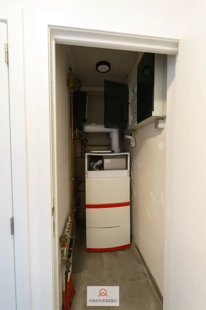 Kantoor gelijkvloers te huur in Gent foto 19