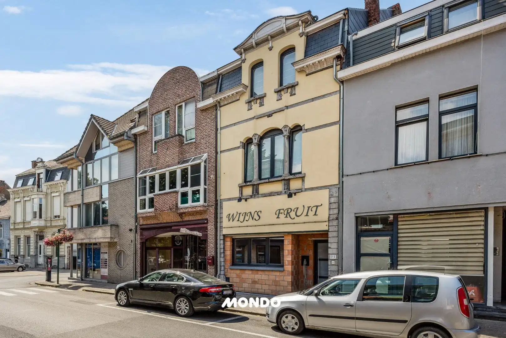 Ruime woning met praktijk of handelsmogelijkheden in het centrum van Willebroek foto 2