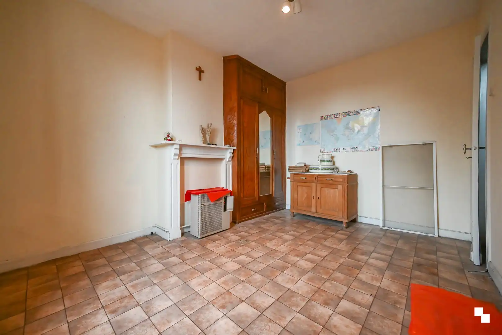 Zéér ruime ééngezinswoning met drie slaapkamers en bijgebouwen te Izegem foto 15