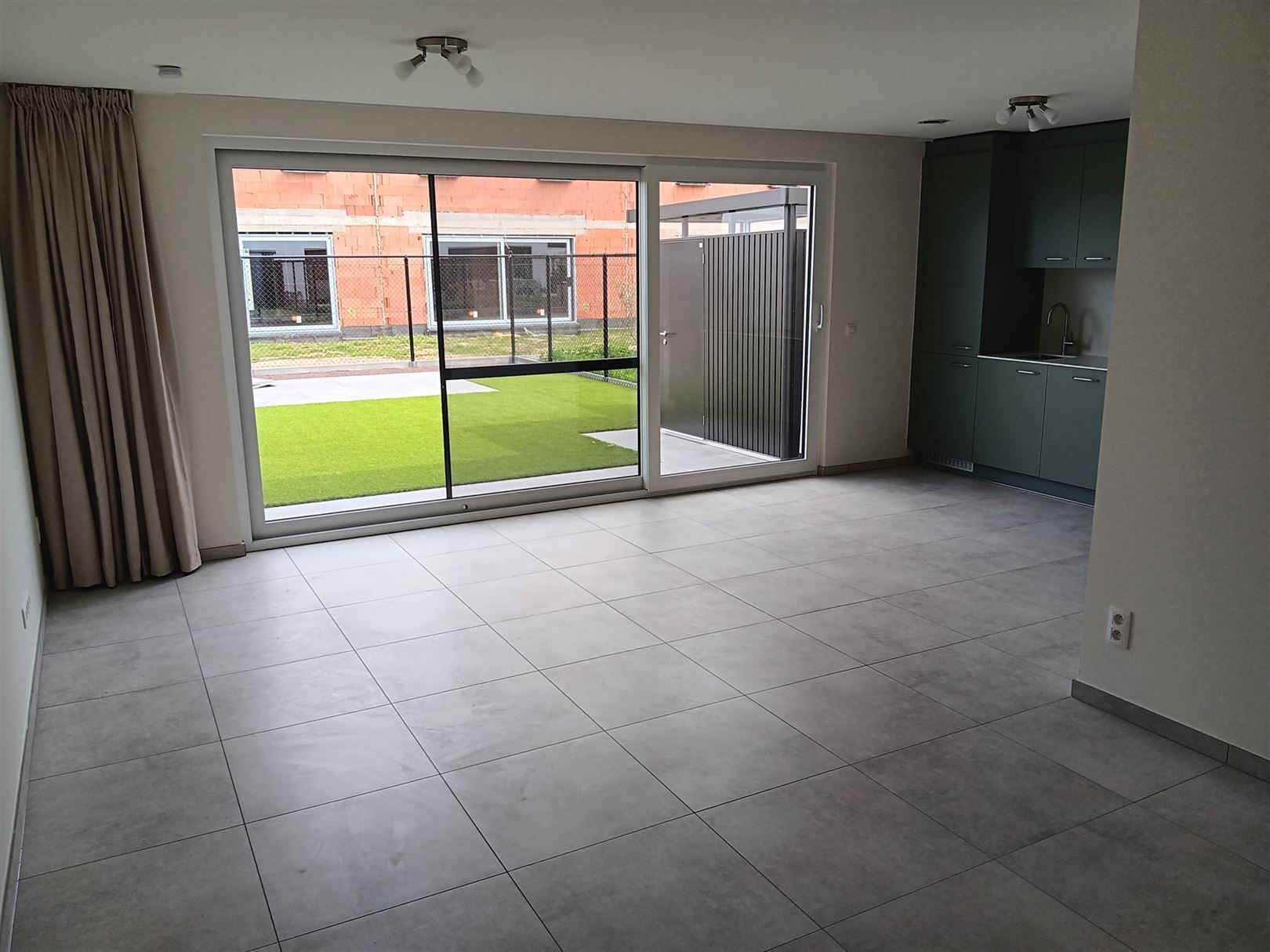 Prachtige nieuwbouw woning te huur op jaarbasis foto 5
