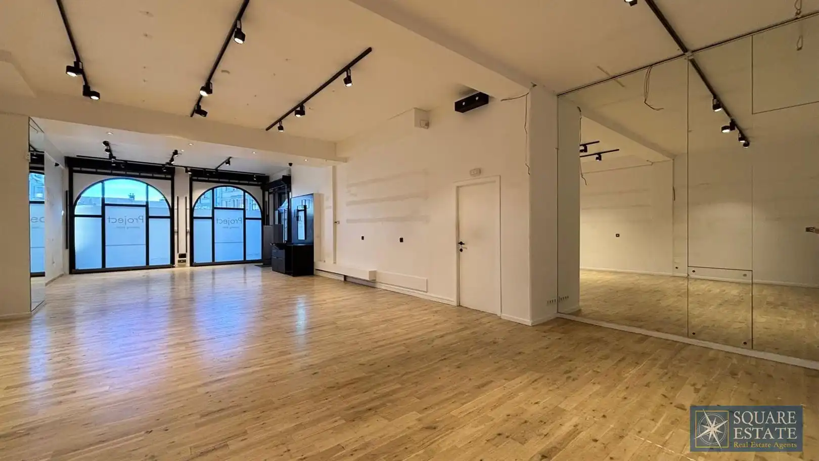 Commerciële begane grond aan het Marktplein  foto 3