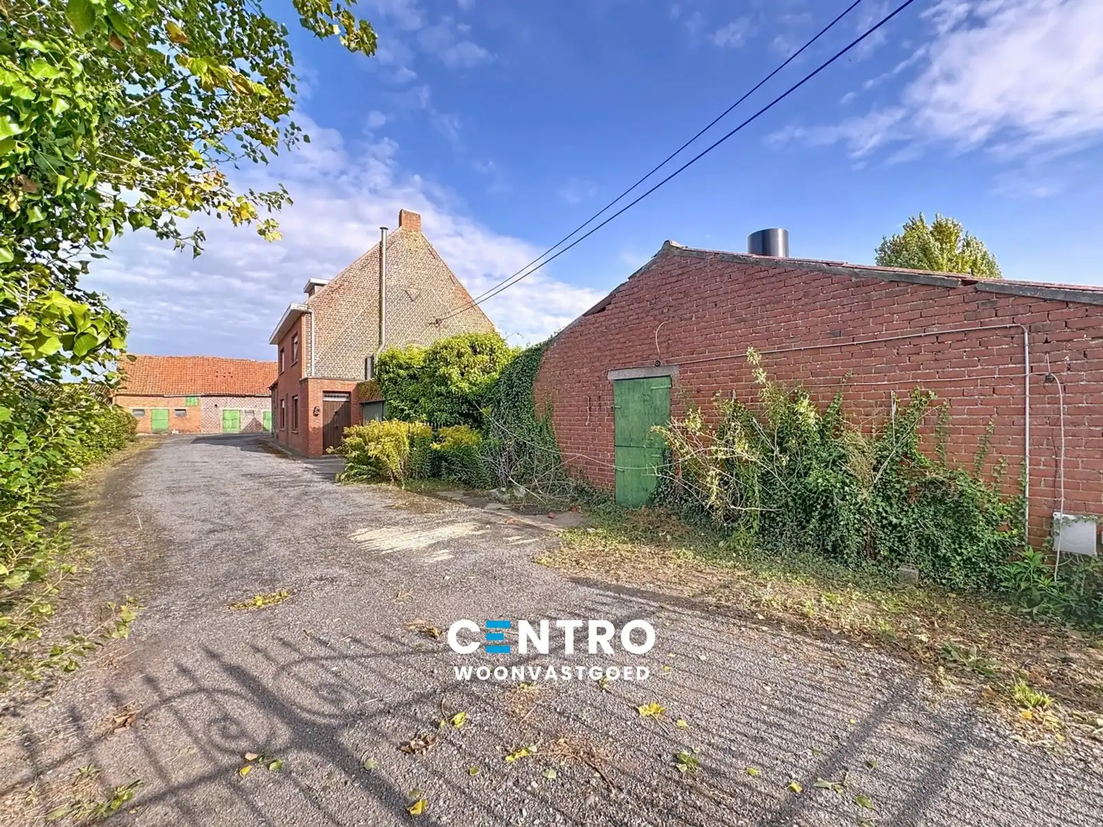 Te renoveren hoeve op circa 1 ha op GOEDE ligging! foto 9