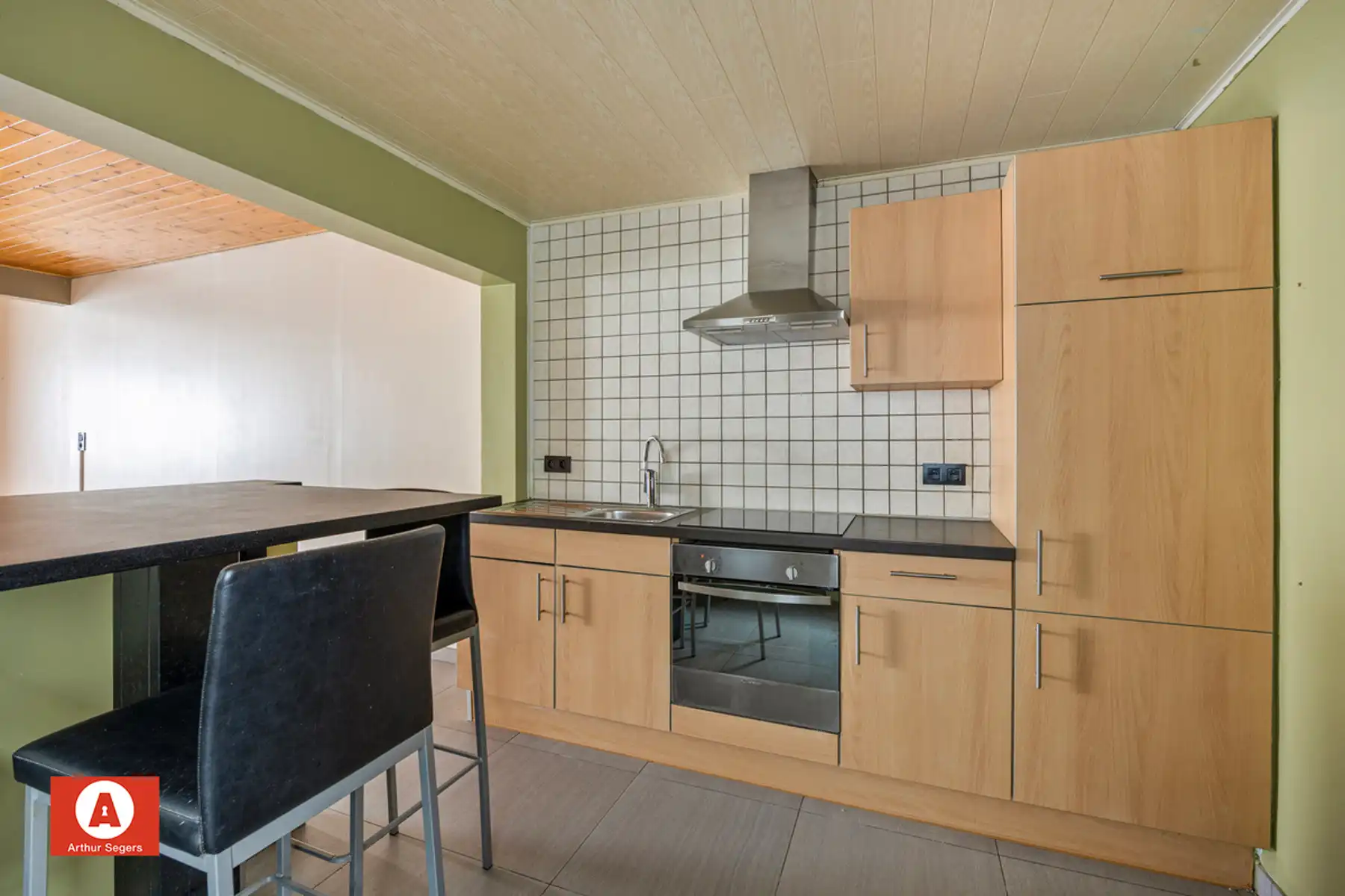 Instapklare gezinswoning pal bij centrum Buggenhout. foto 11