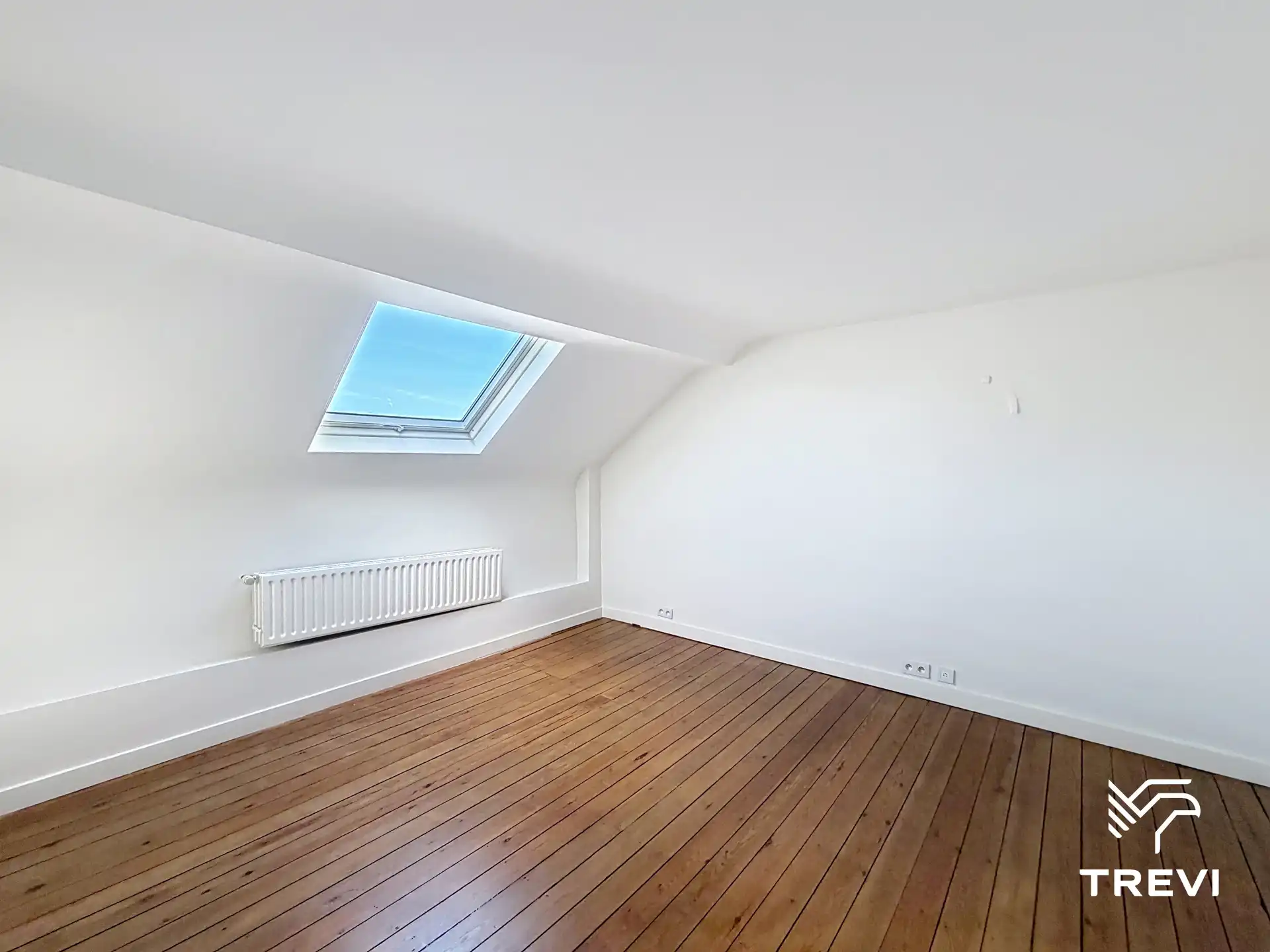 ELSENE – Ruim opgefrist 2-slaapkamerappartement! foto 10