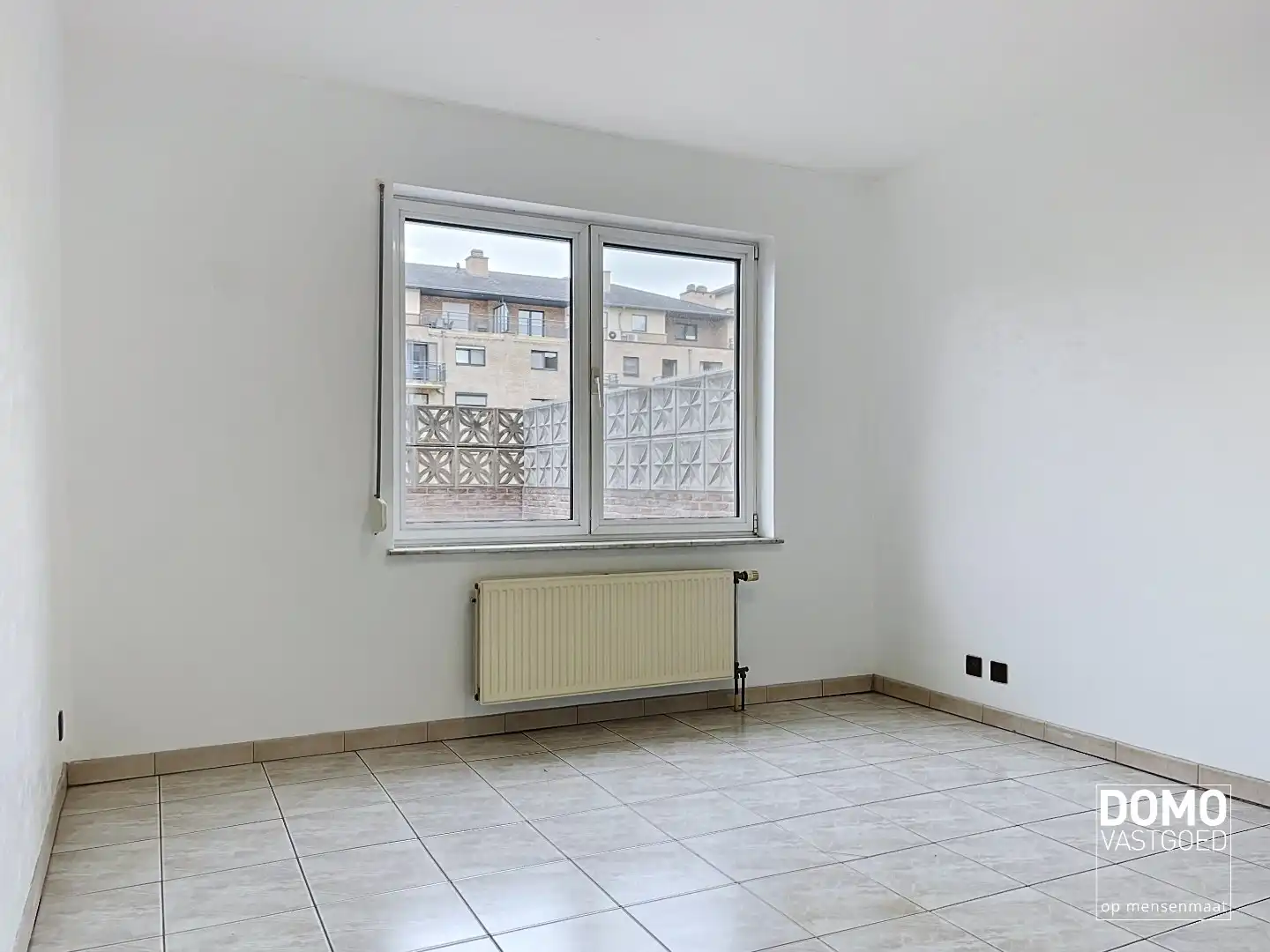 RUIM APPARTEMENT MET 3 SLAAPKAMERS EN TERRAS TE HASSELT foto 10