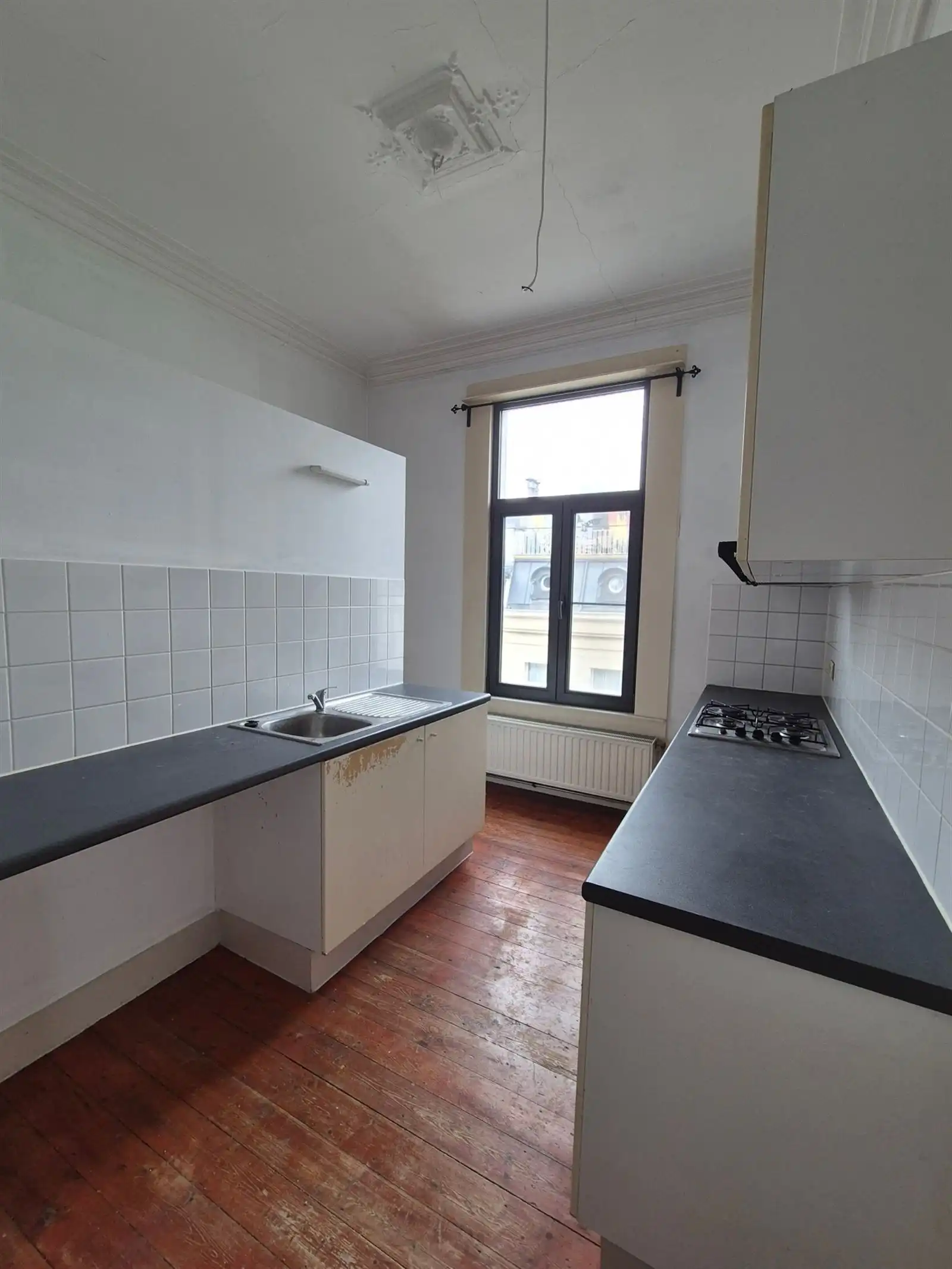 1-slpk Appartement aan de bruisende Dageraadplaats foto 7