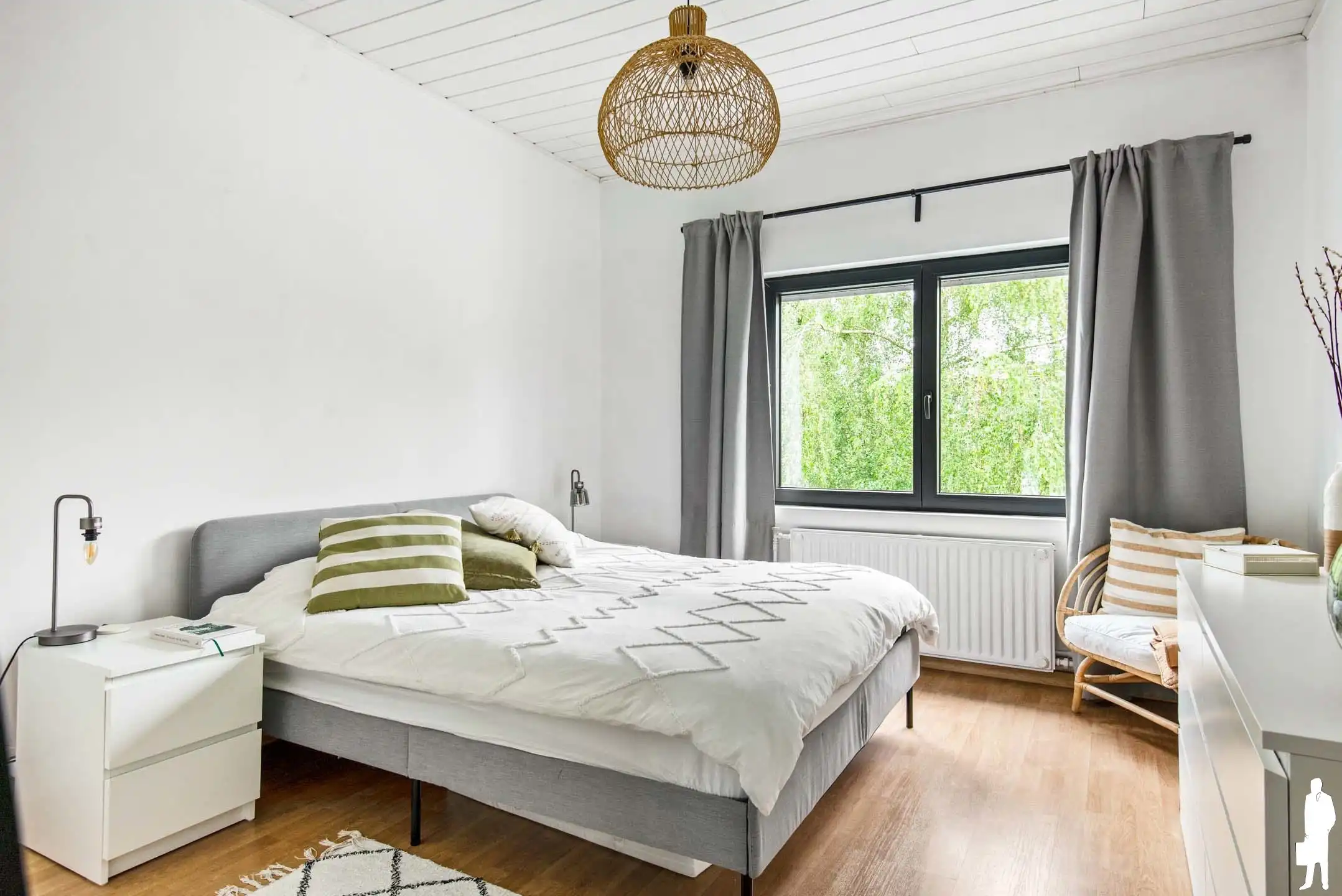 Instapklare gezinswoning met 3 slaapkamers en gezellige tuin foto 16