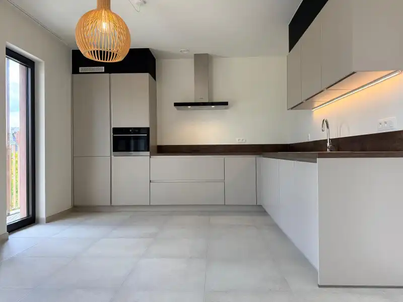Exclusief nieuwbouwappartement met 2 slaapkamers op toplocatie in Hasselt foto 3