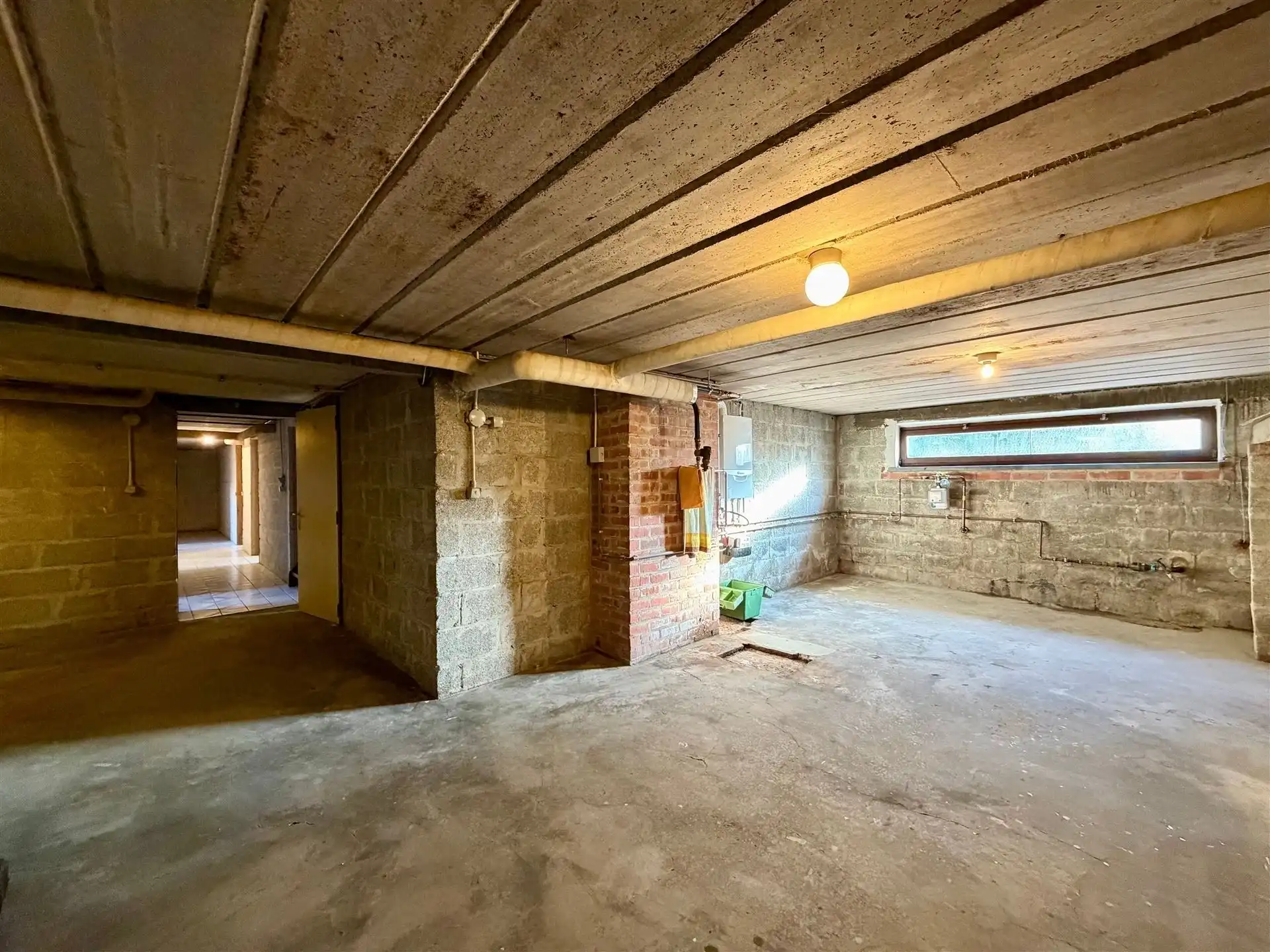 Ruime gezinswoning met 5 slaapkamers foto 22