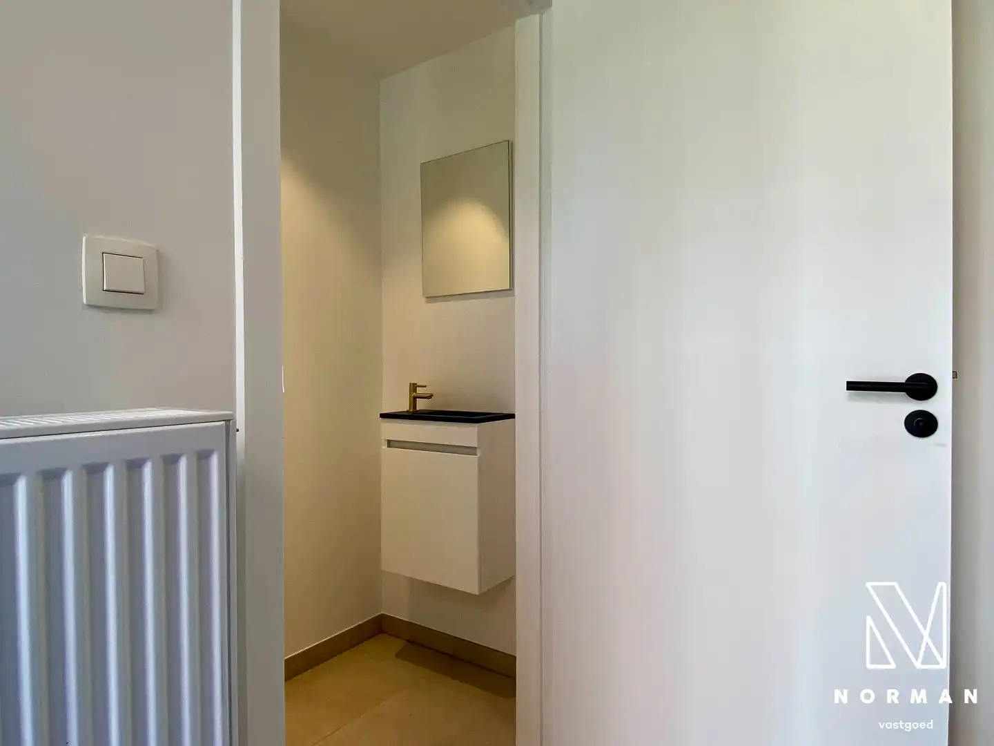 Gerenoveerde woning in Hulste met 3 slaapkamers, ruimte tuin met terras en EPC label A foto 10