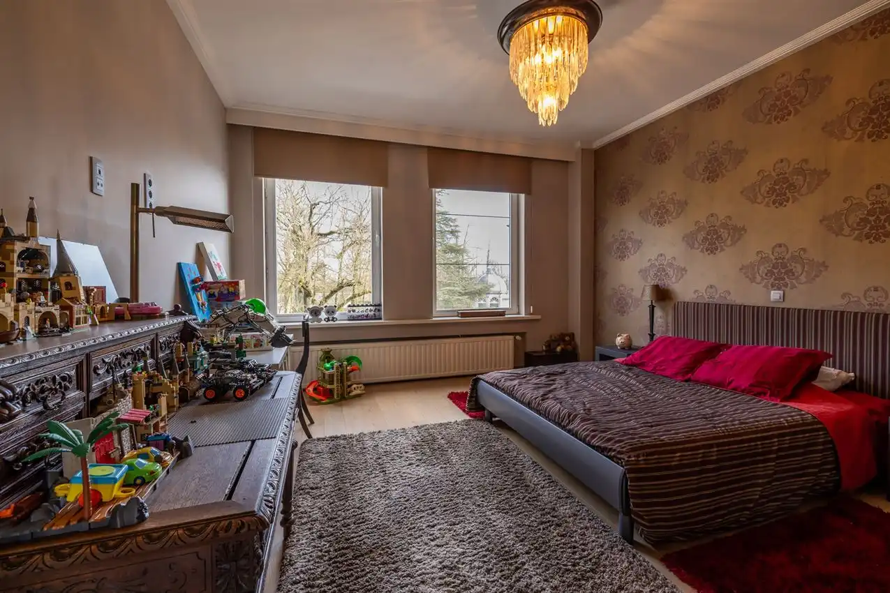 Tijdloze residentie met iconisch uitzicht foto 20