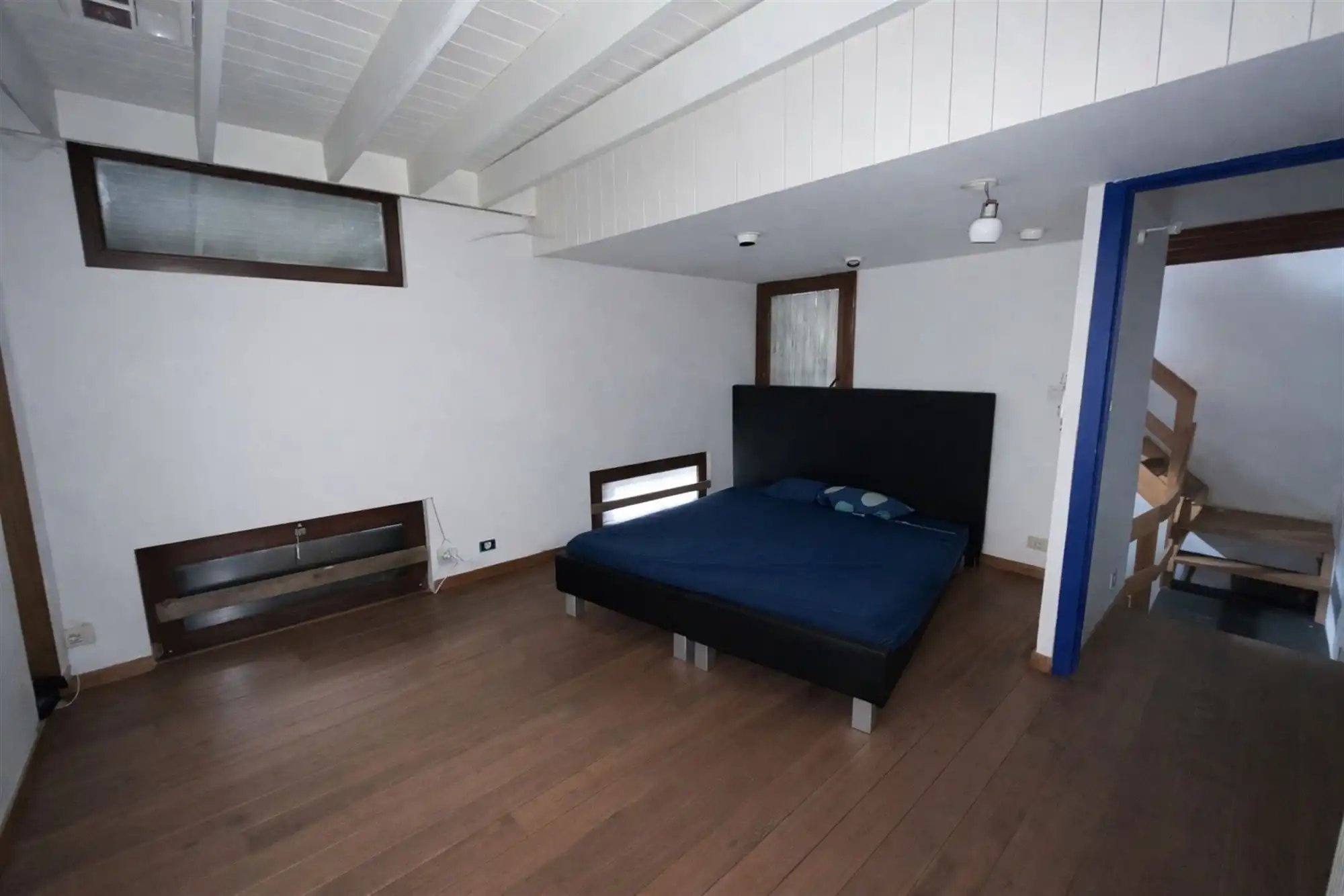 Op te frissen stadswoning met loftgevoel en dakterras foto 4