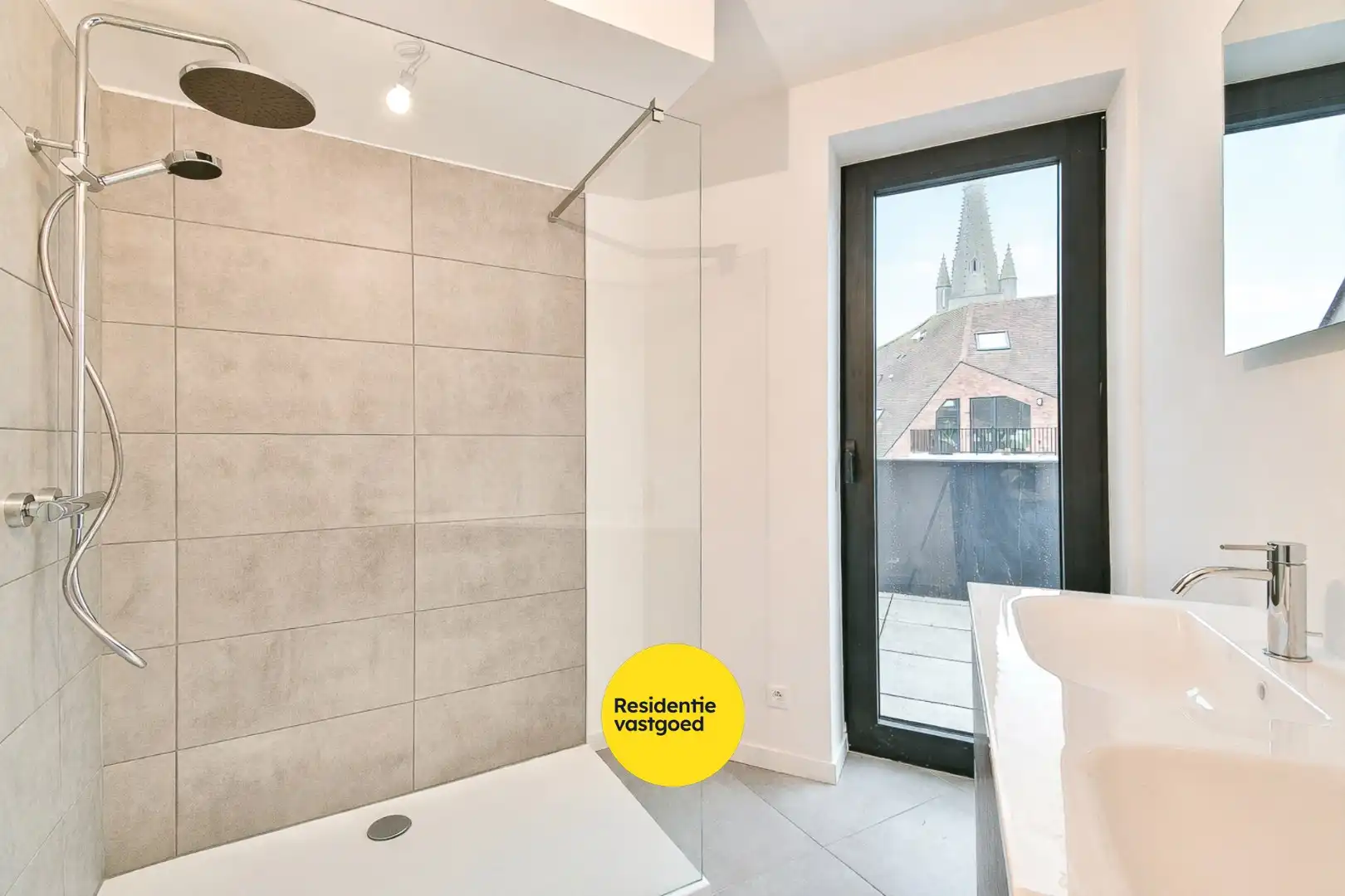 Exclusief duplex-appartement in centrum Gistel foto 13