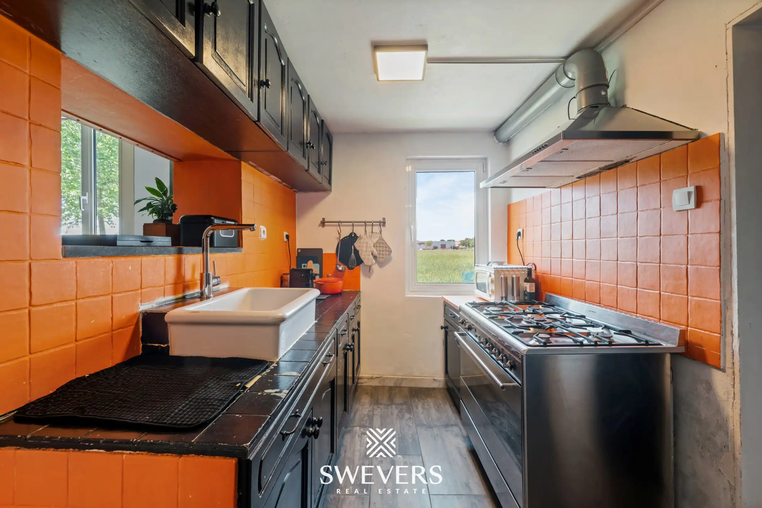 Zeer ruime woning met 5 slaapkamers, meerdere multifunctionele ruimtes en zeer ruime tuin foto 9