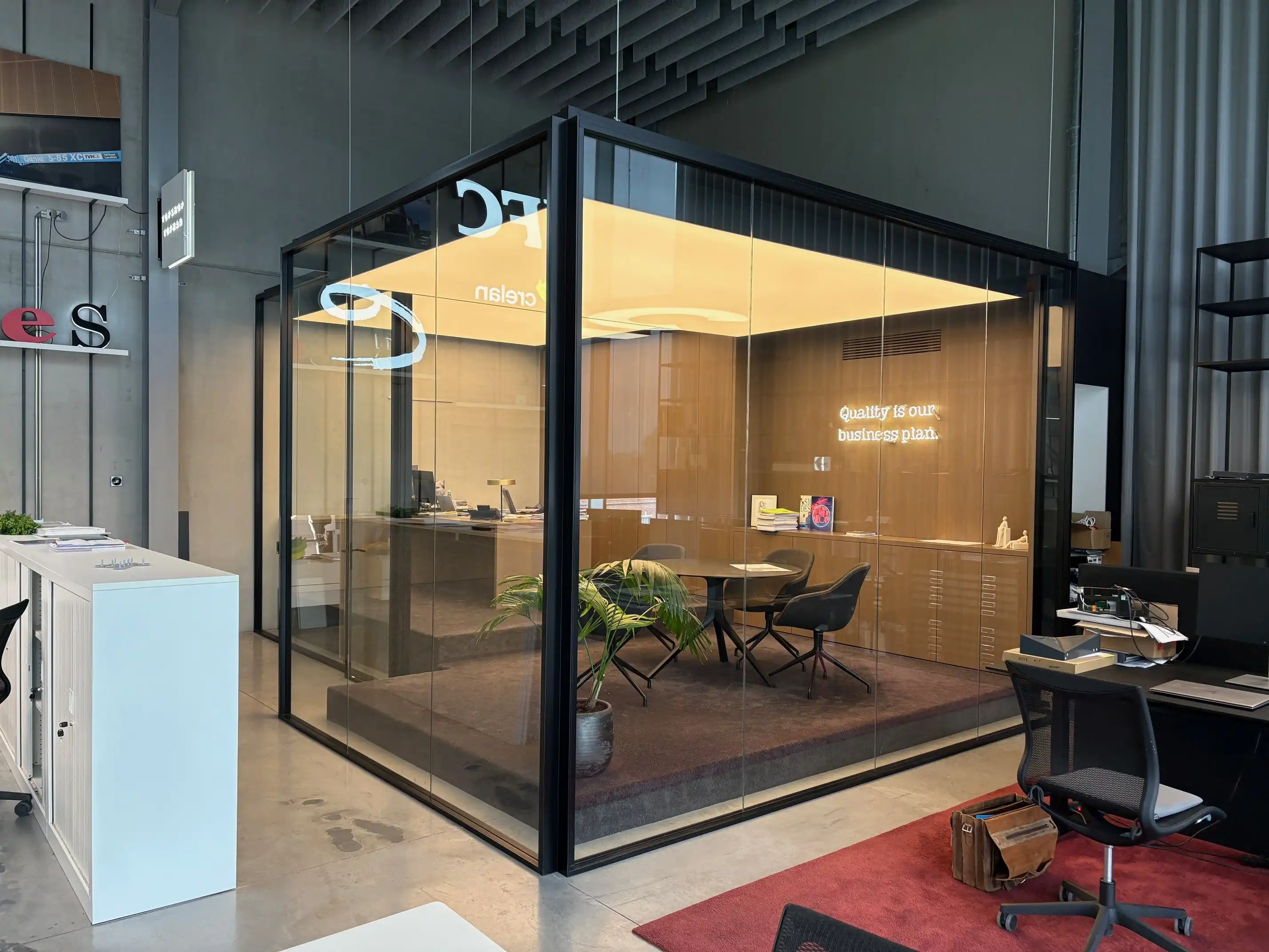 Prachtig bedrijfsgebouw in Zwevegem wegens verhuis foto 14