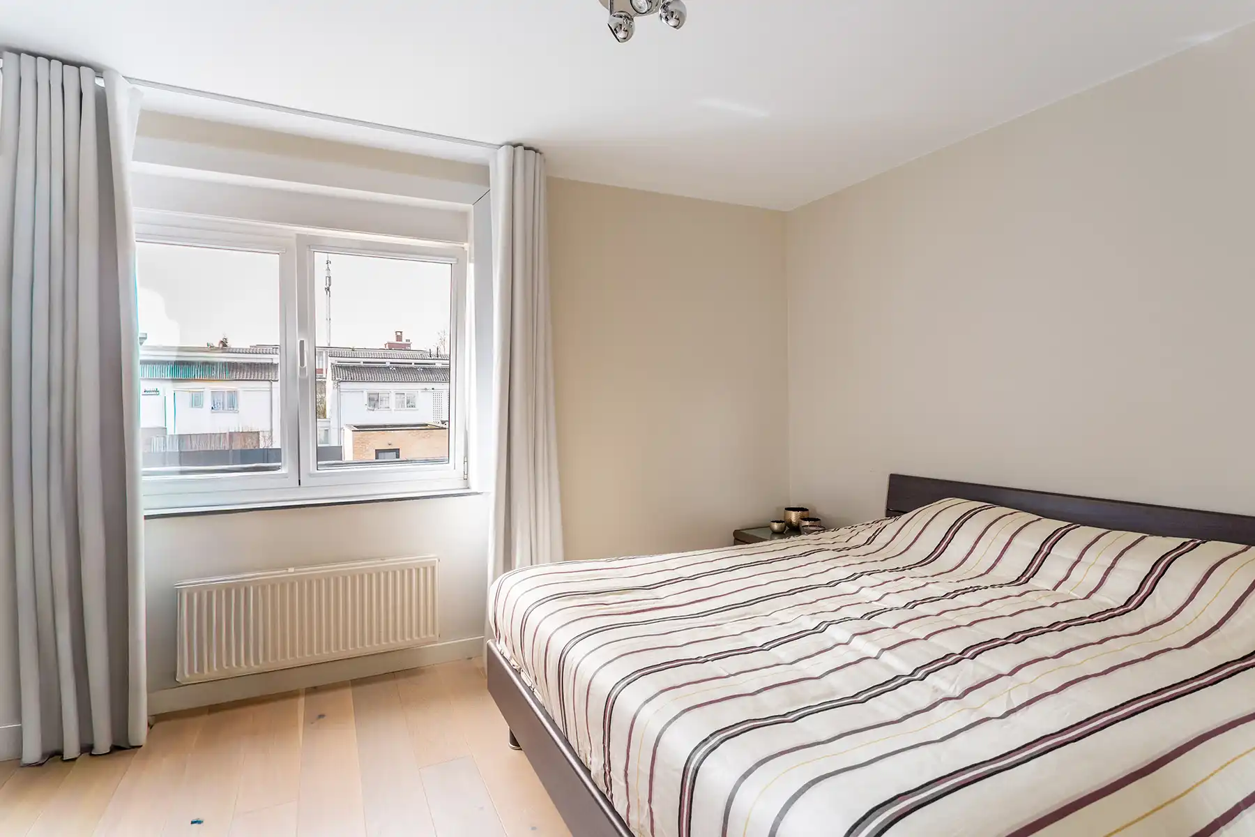 Wilrijk | Moderne woning 4 slpks met  tuin  en parking foto 12