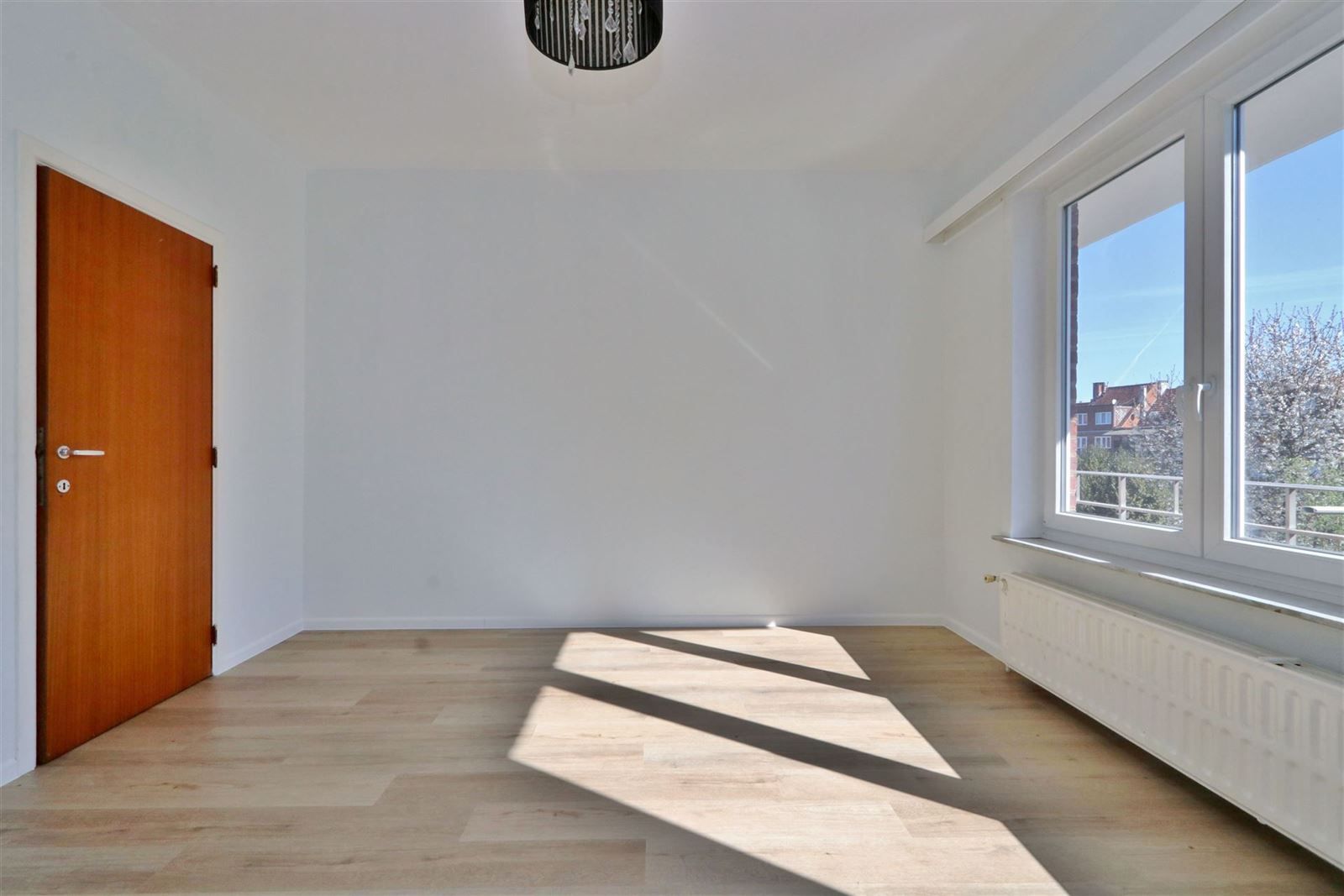 Appartement (78m²) op de 2de verdieping met 2 slaapkamers en staanplaats in garage. foto 12